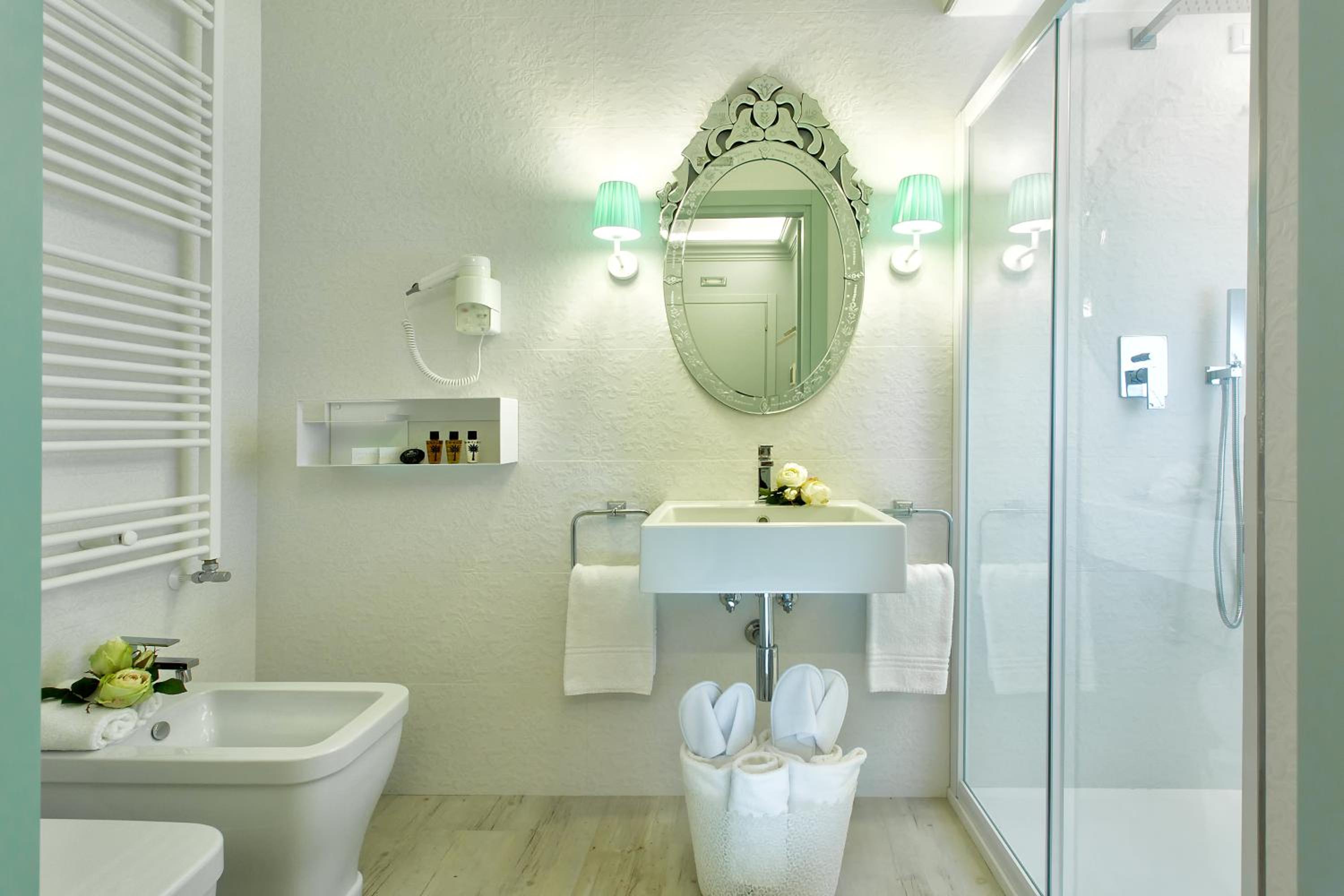 Superior Double or Twin Room photo 3