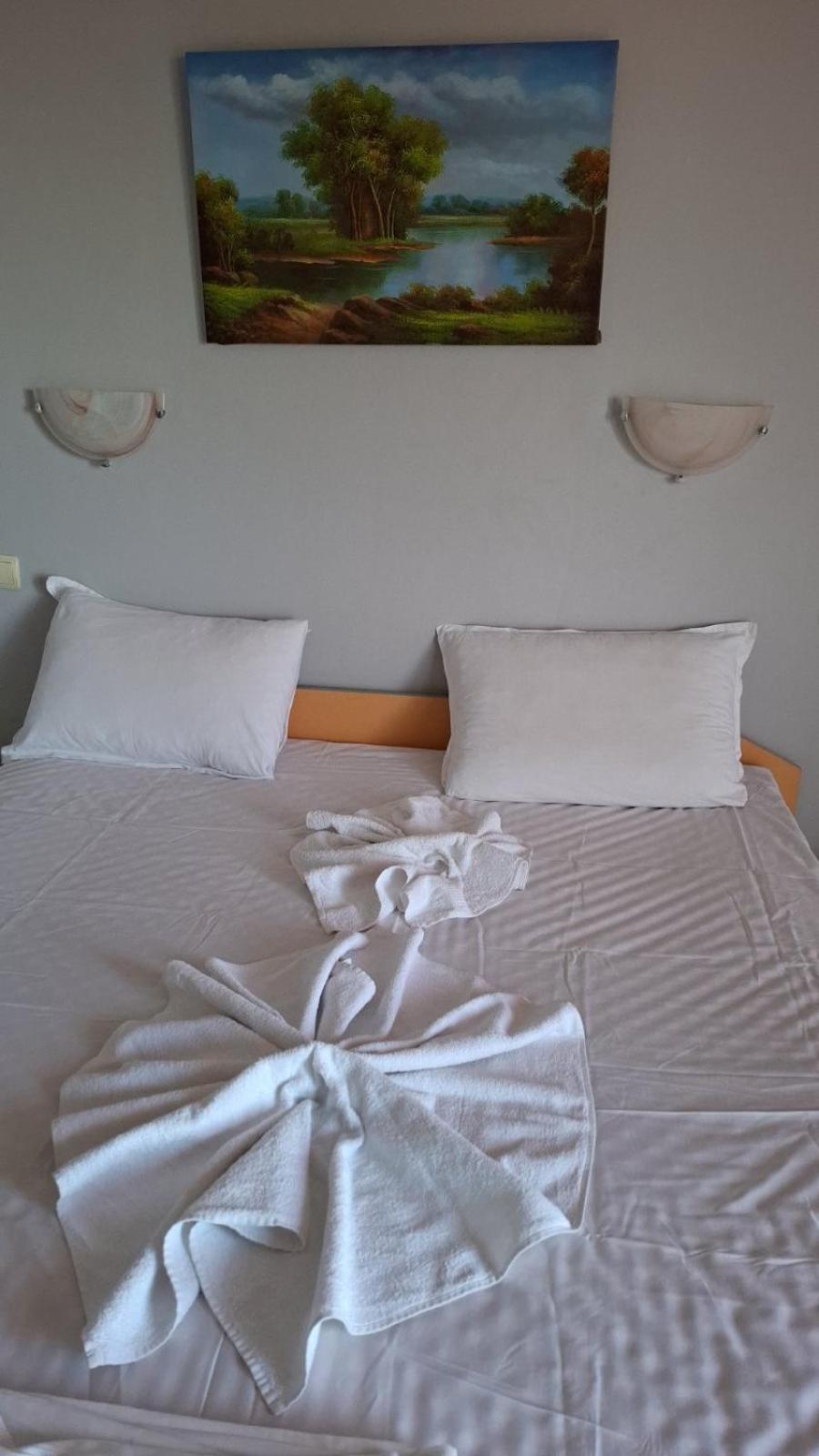 Economy Double Room photo 2
