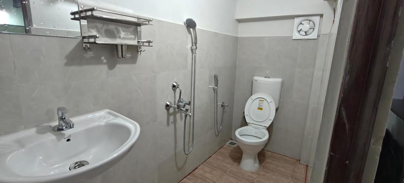 Large Double Room photo 1