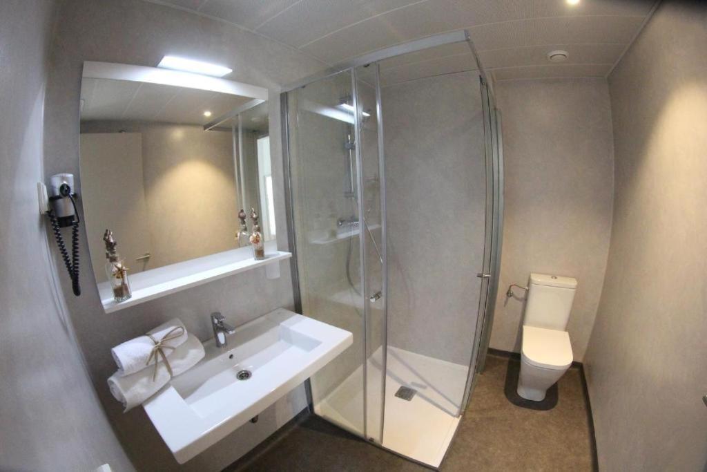 Deluxe Suite with Sea View