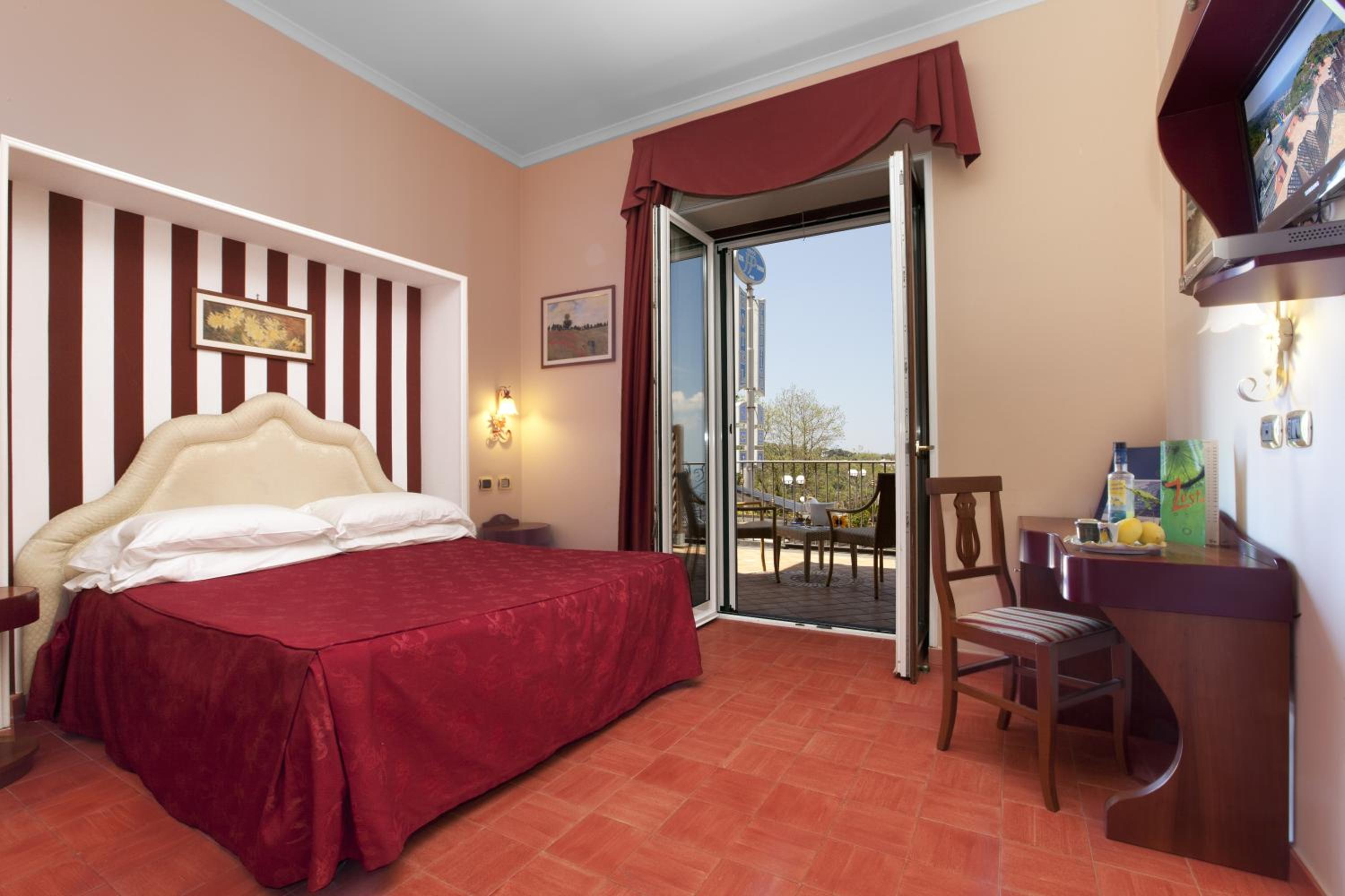 Superior Double Room with Sea View