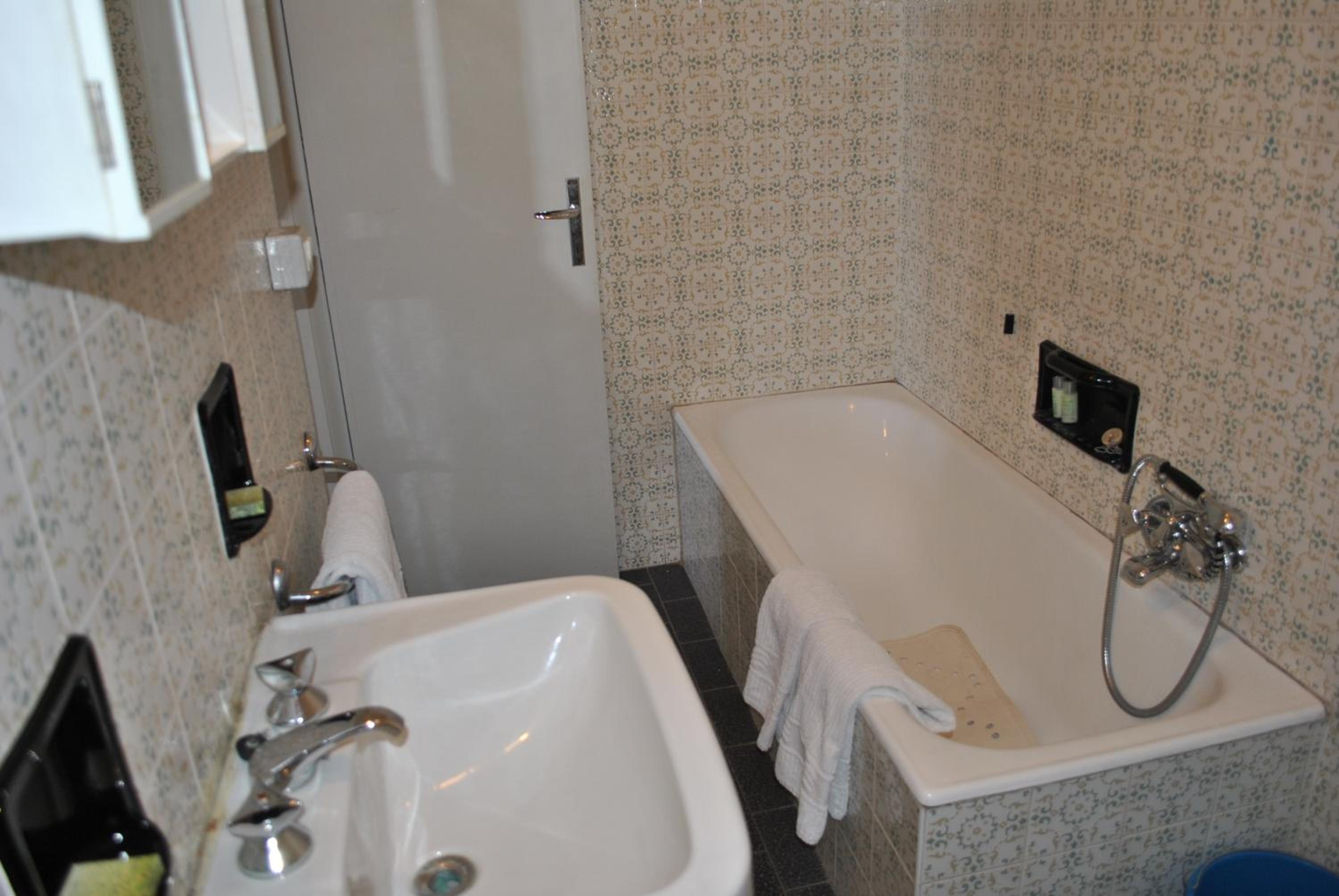 Triple Room - Photo 2