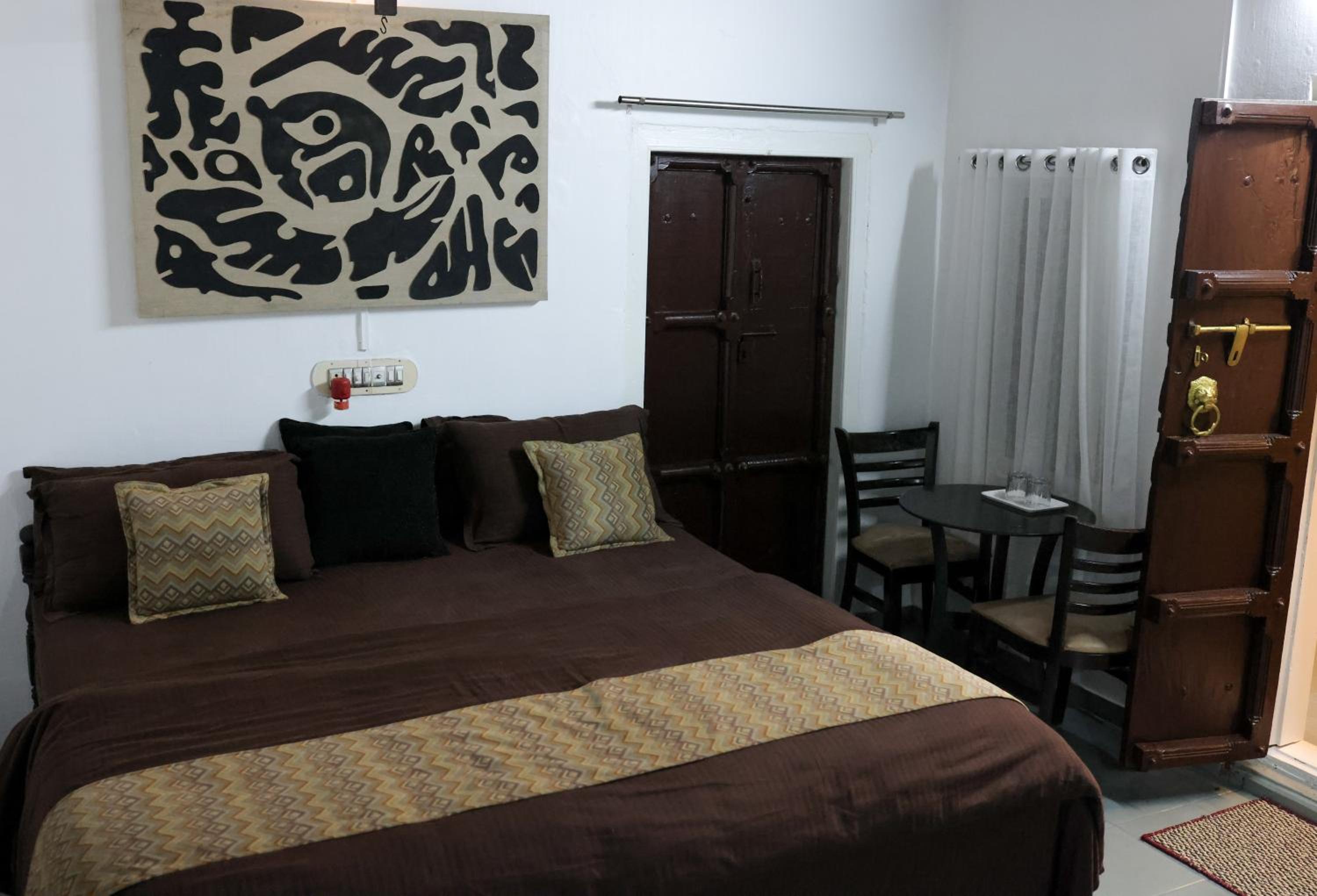 Deluxe King Room photo 3