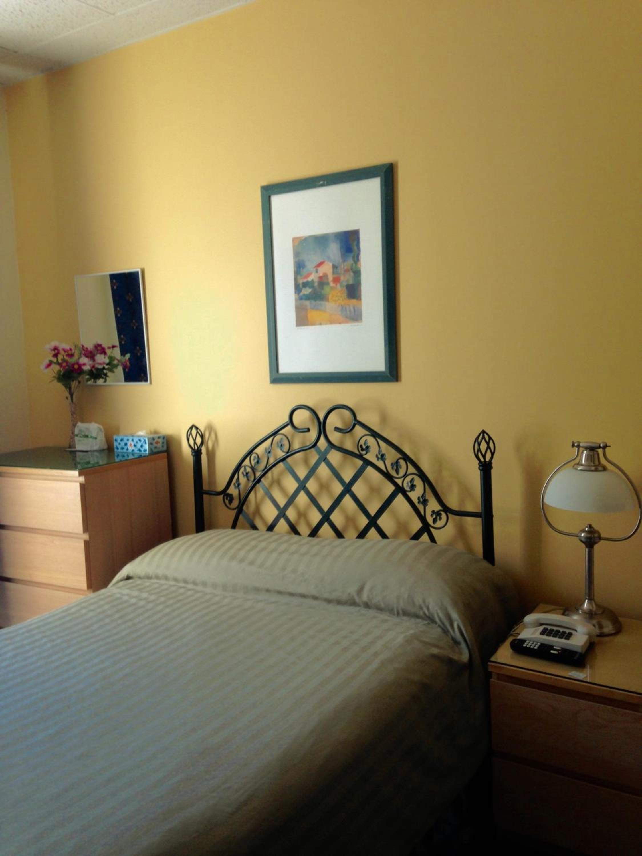 Double Room - Photo 5