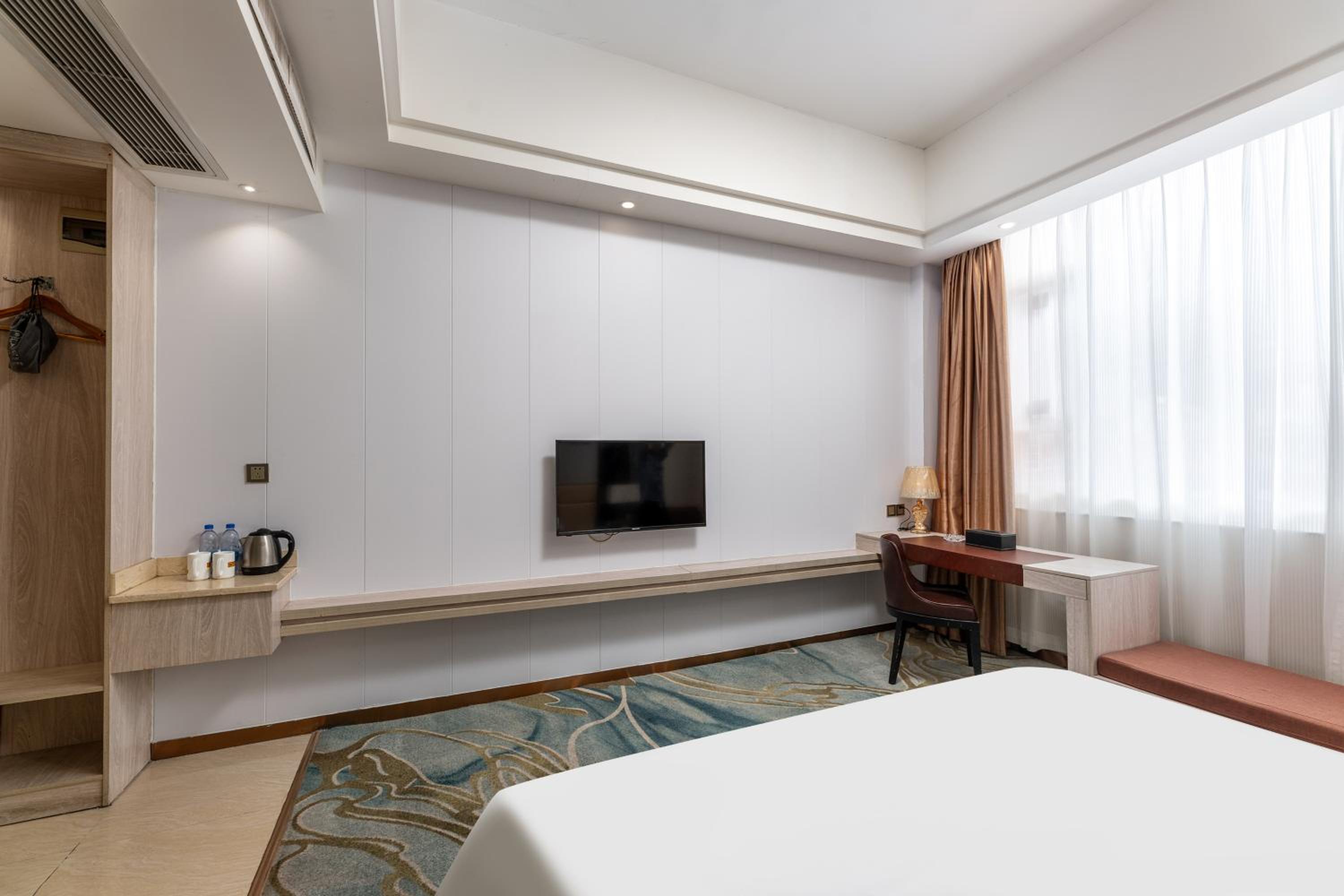 Superior Queen Room