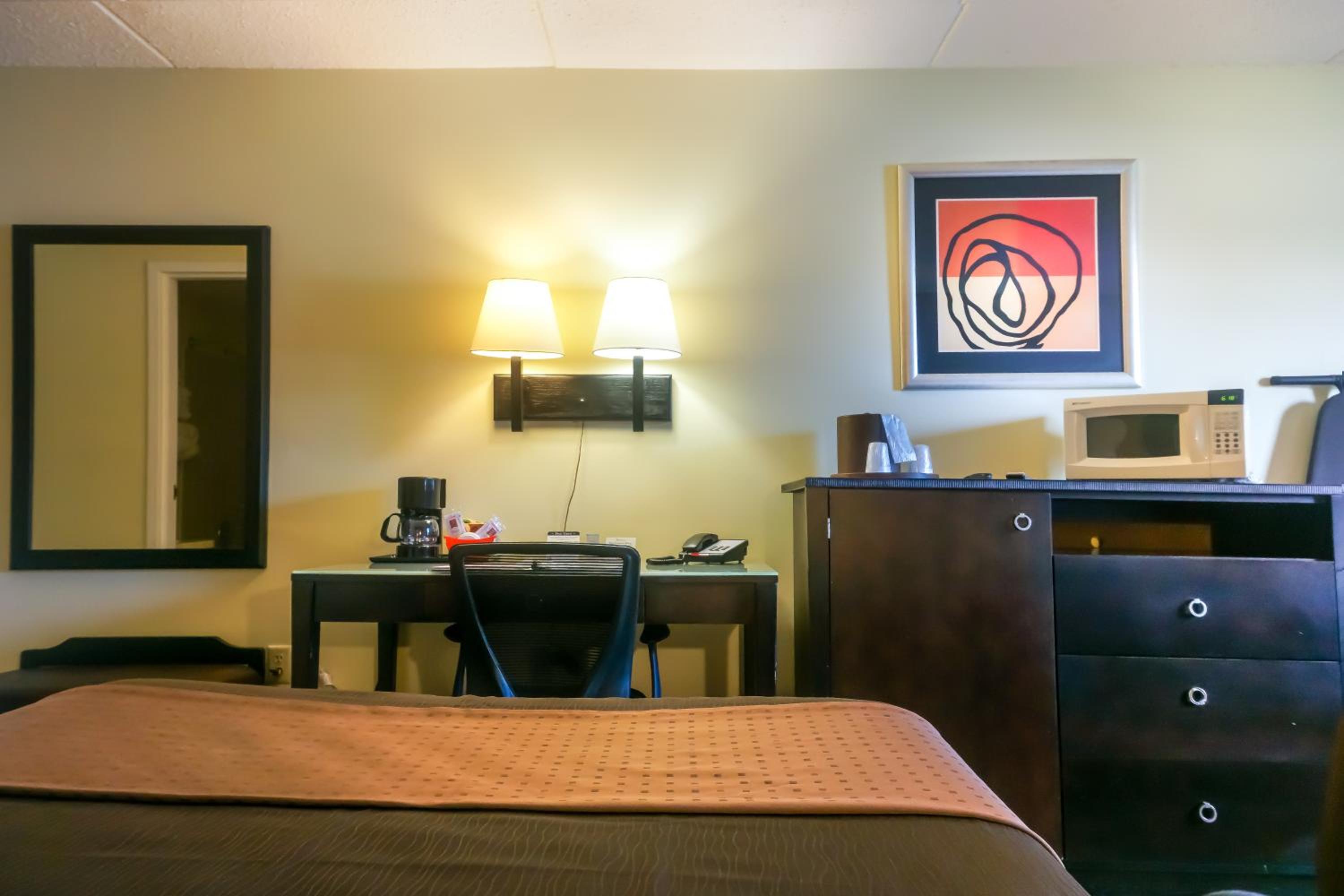 King and Double Room - Non-Smoking - Photo 5