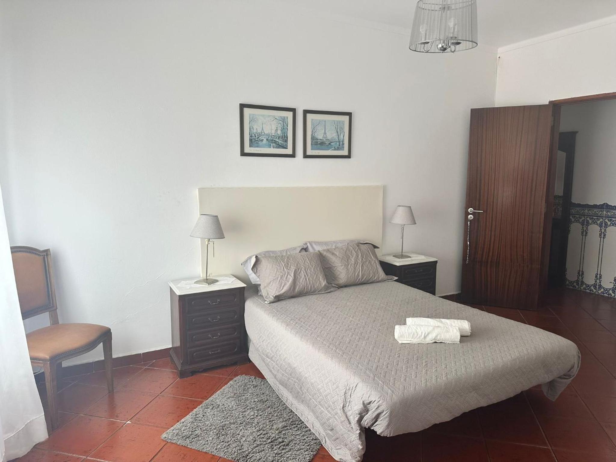 Double Room - Photo 6