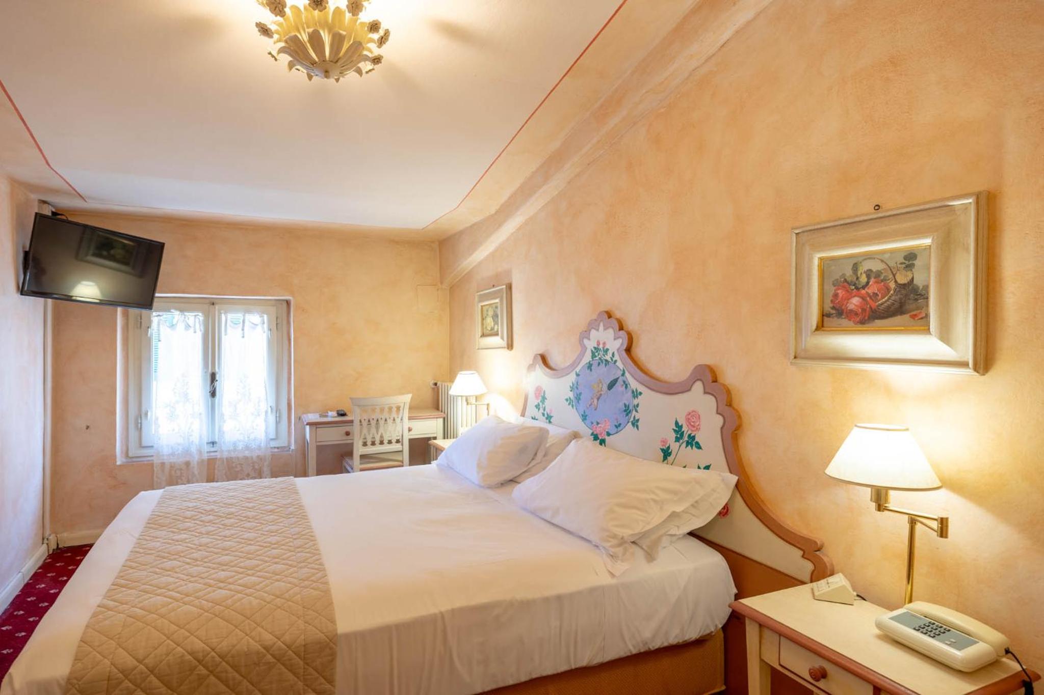 Single Room photo 1