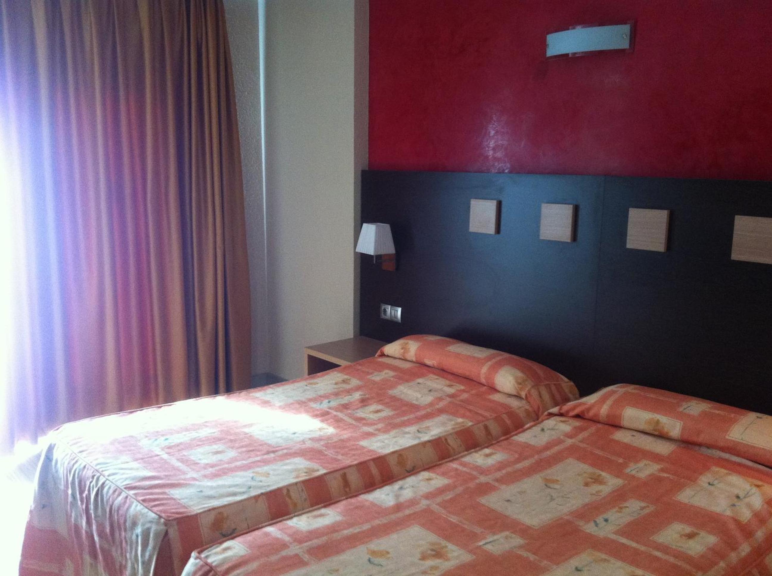 Habitación Doble o con Dos Camas