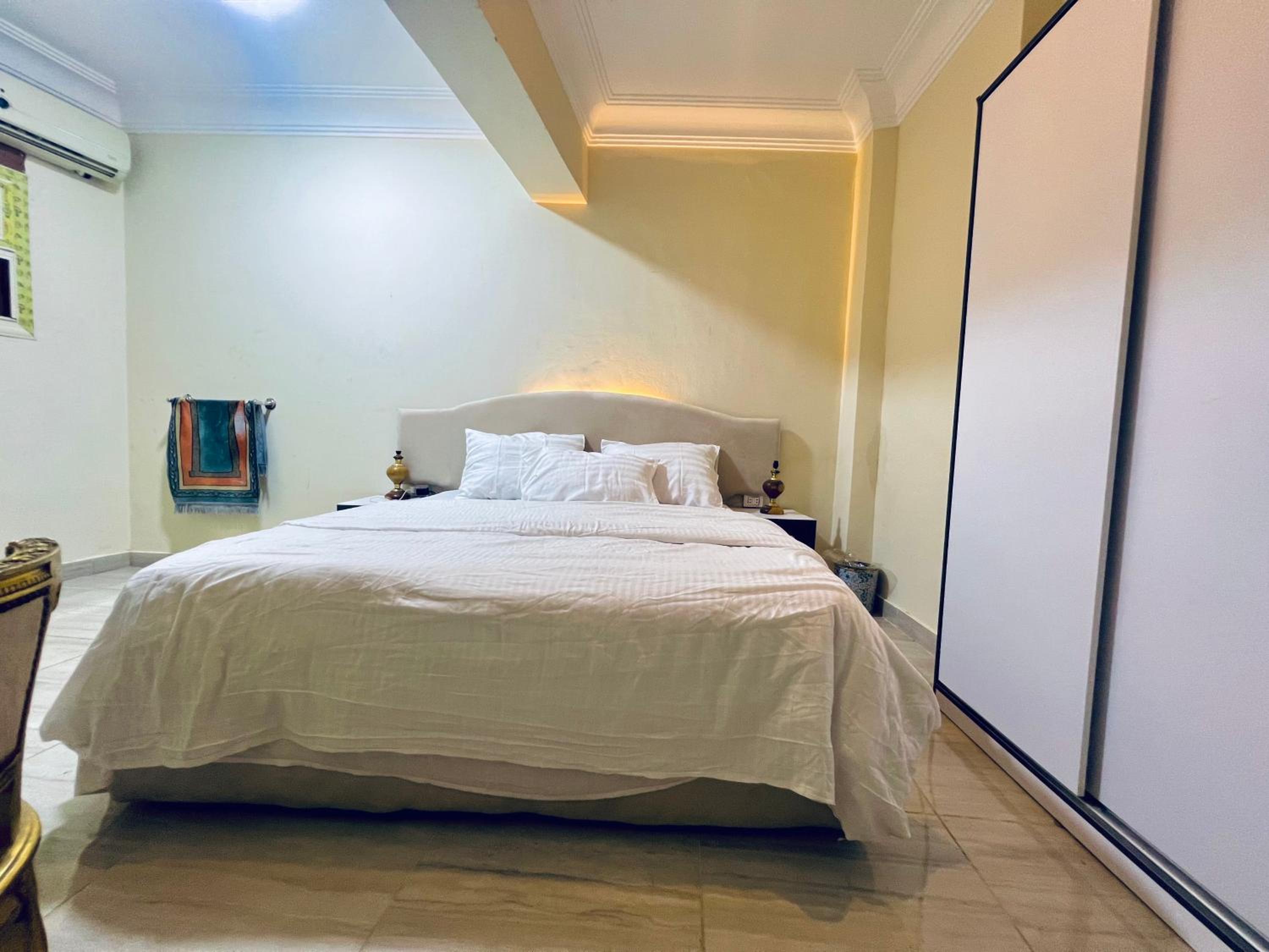 King Room