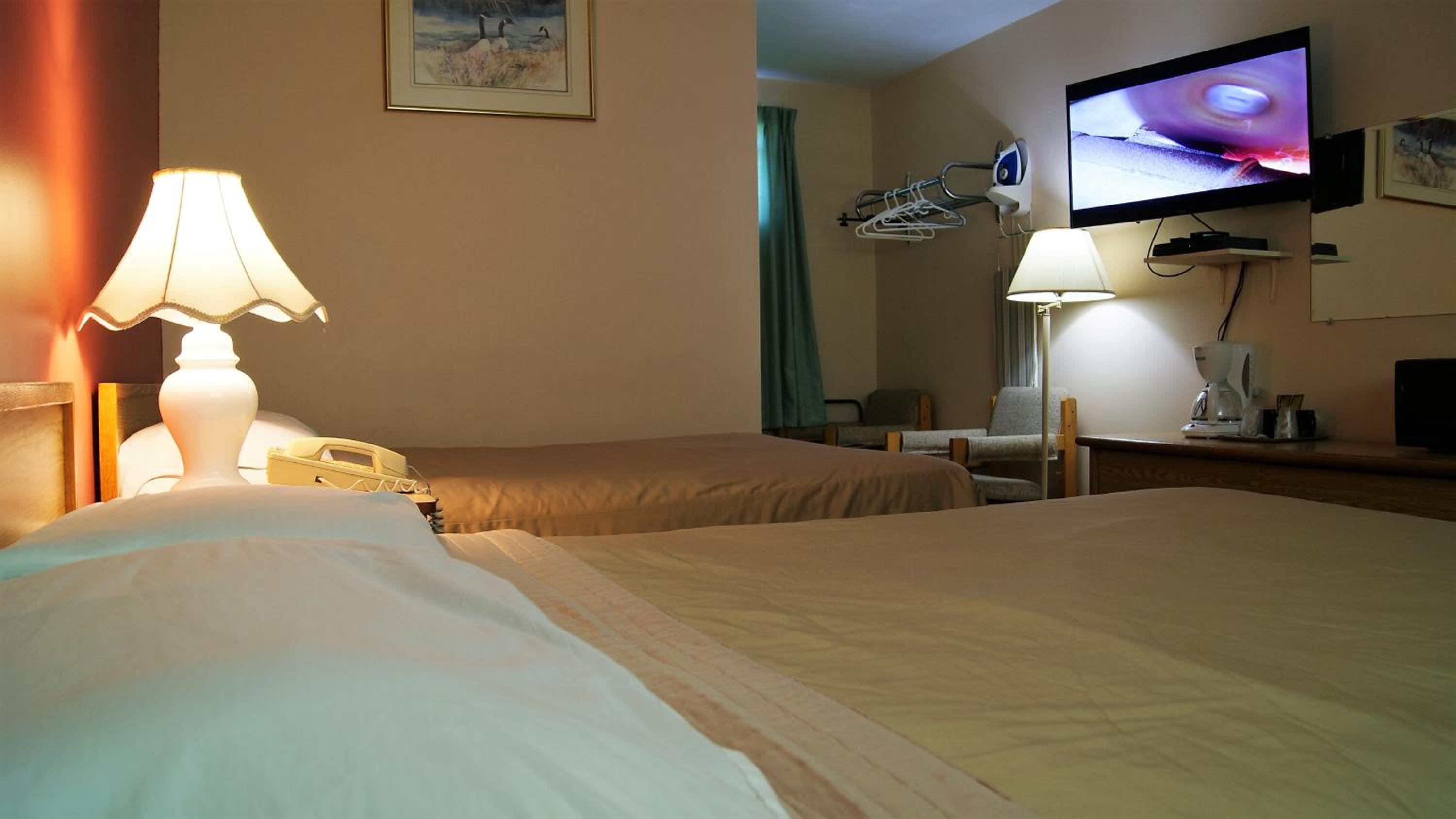 Double Room with Two Double Beds - Non-Smoking
