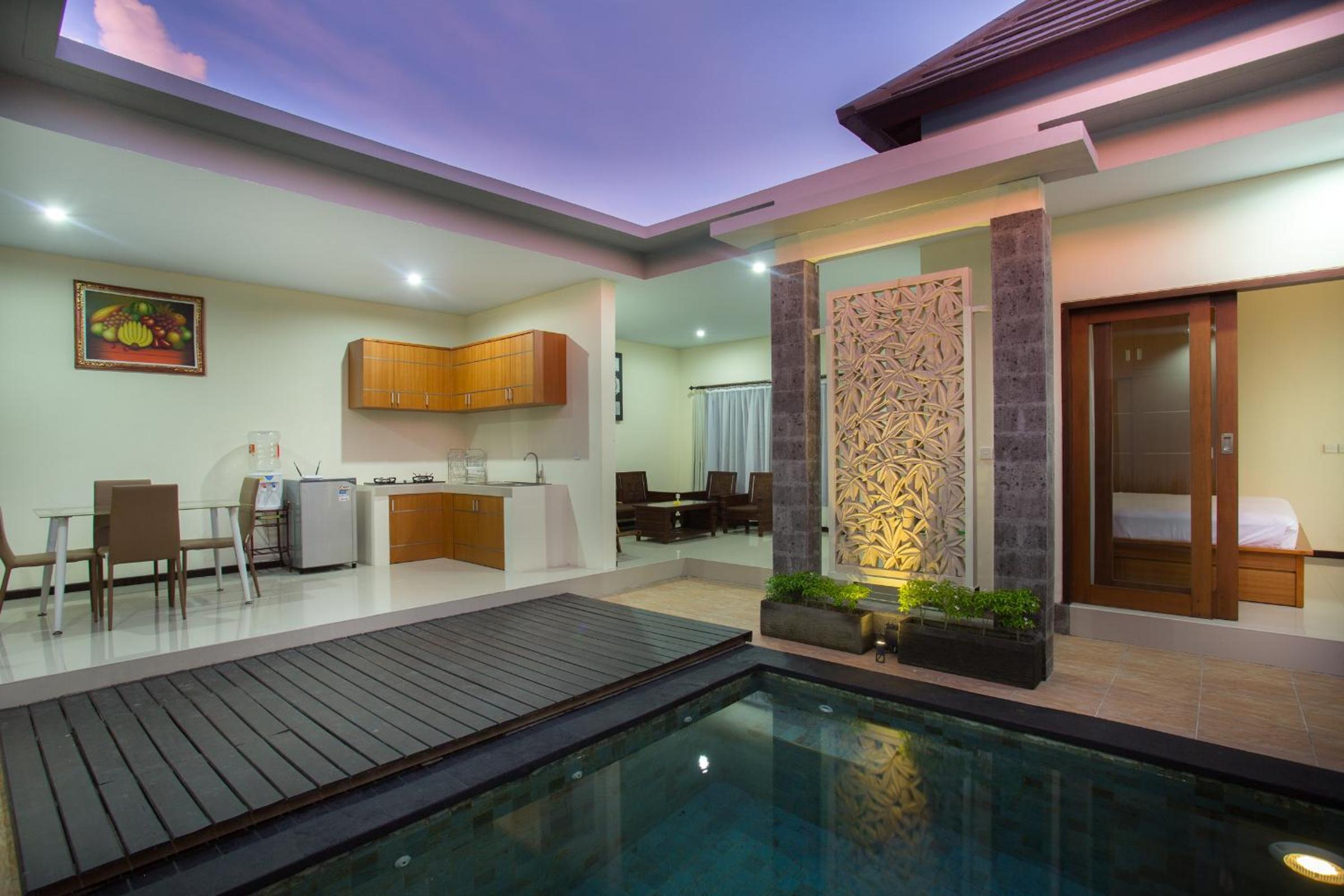 Villa with Private Pool photo 2