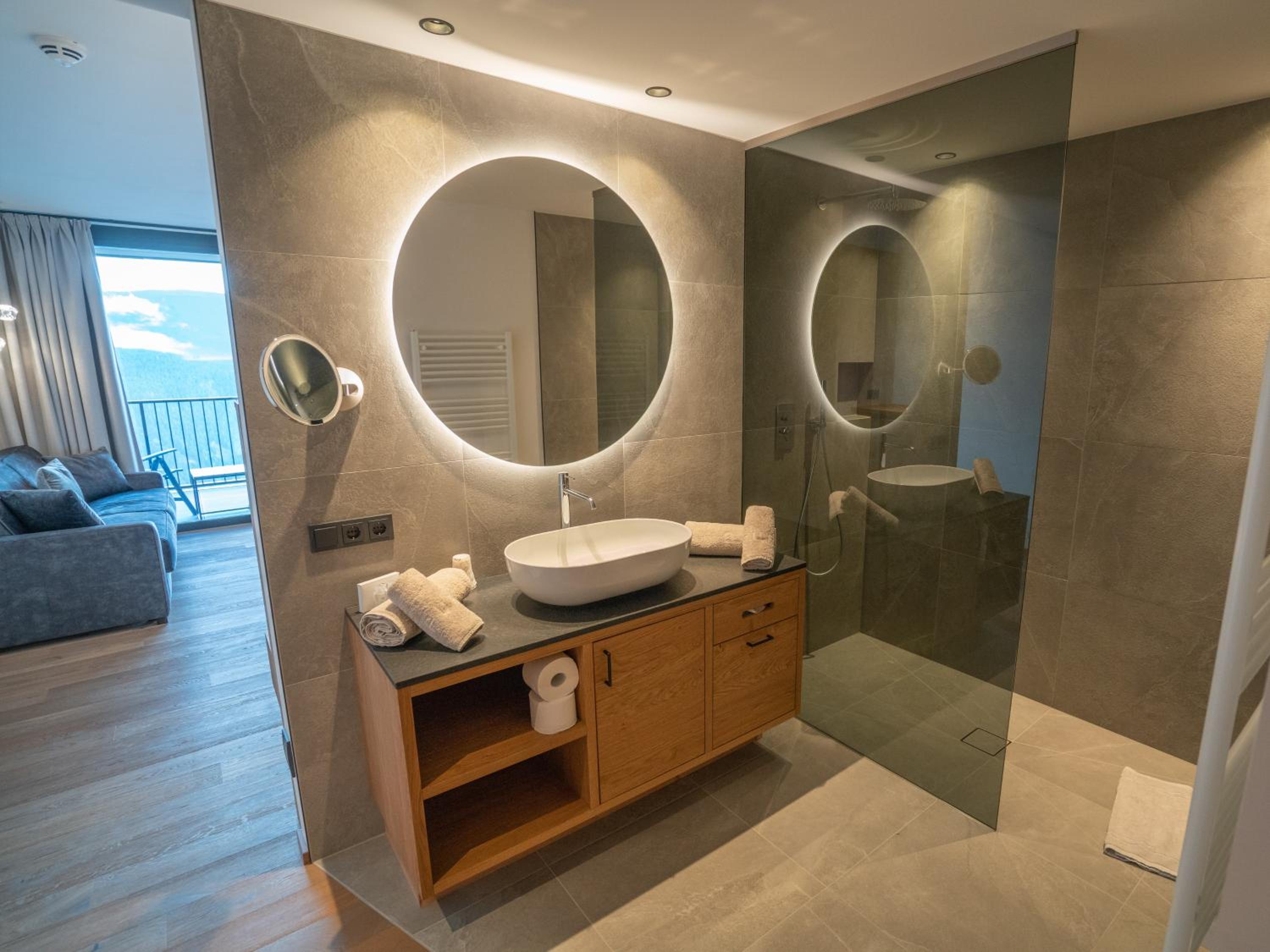 Deluxe Suite photo 1