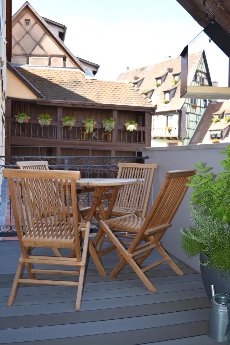 Apartment with Terrace photo 3