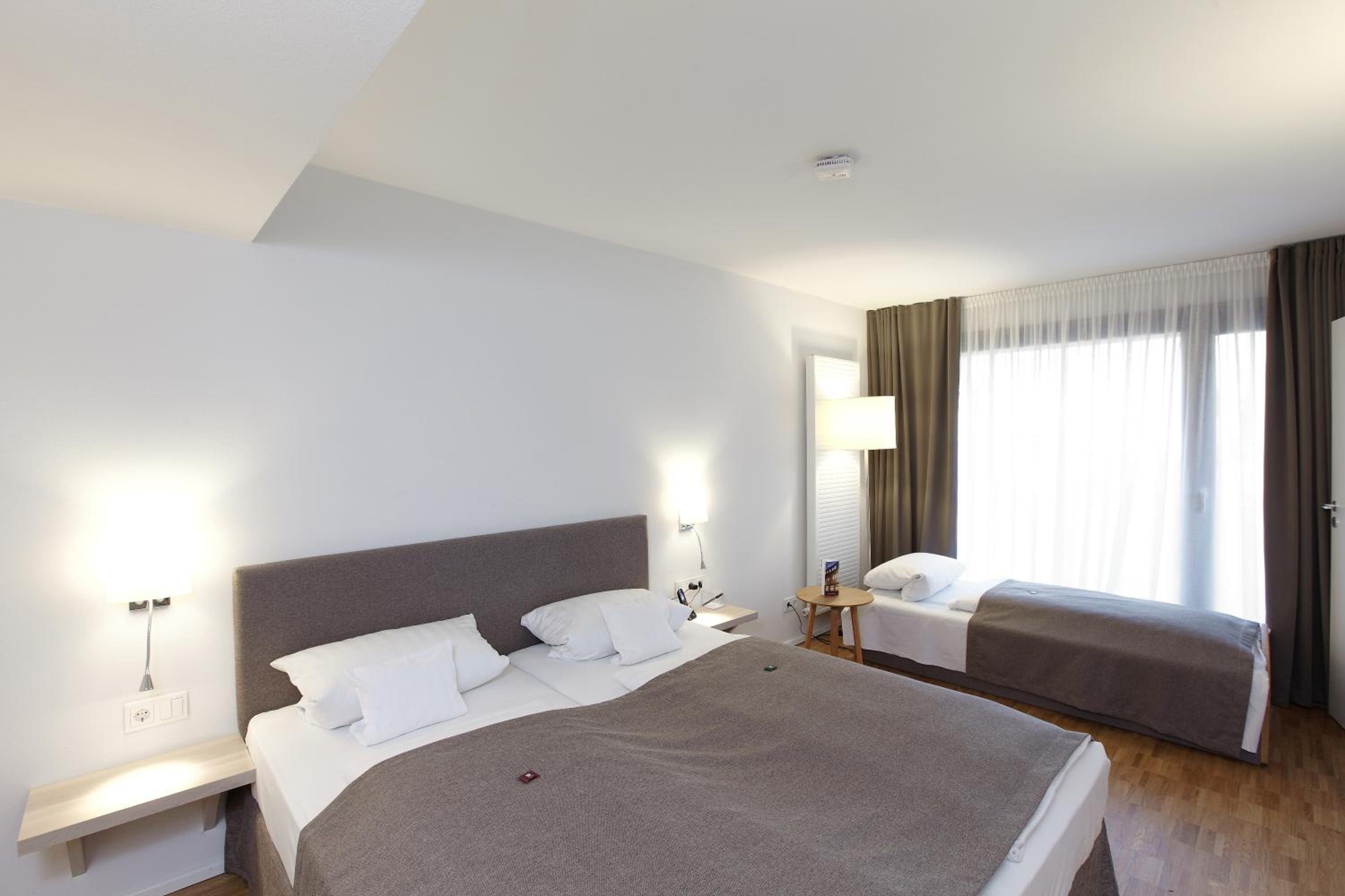 Comfort Triple Room