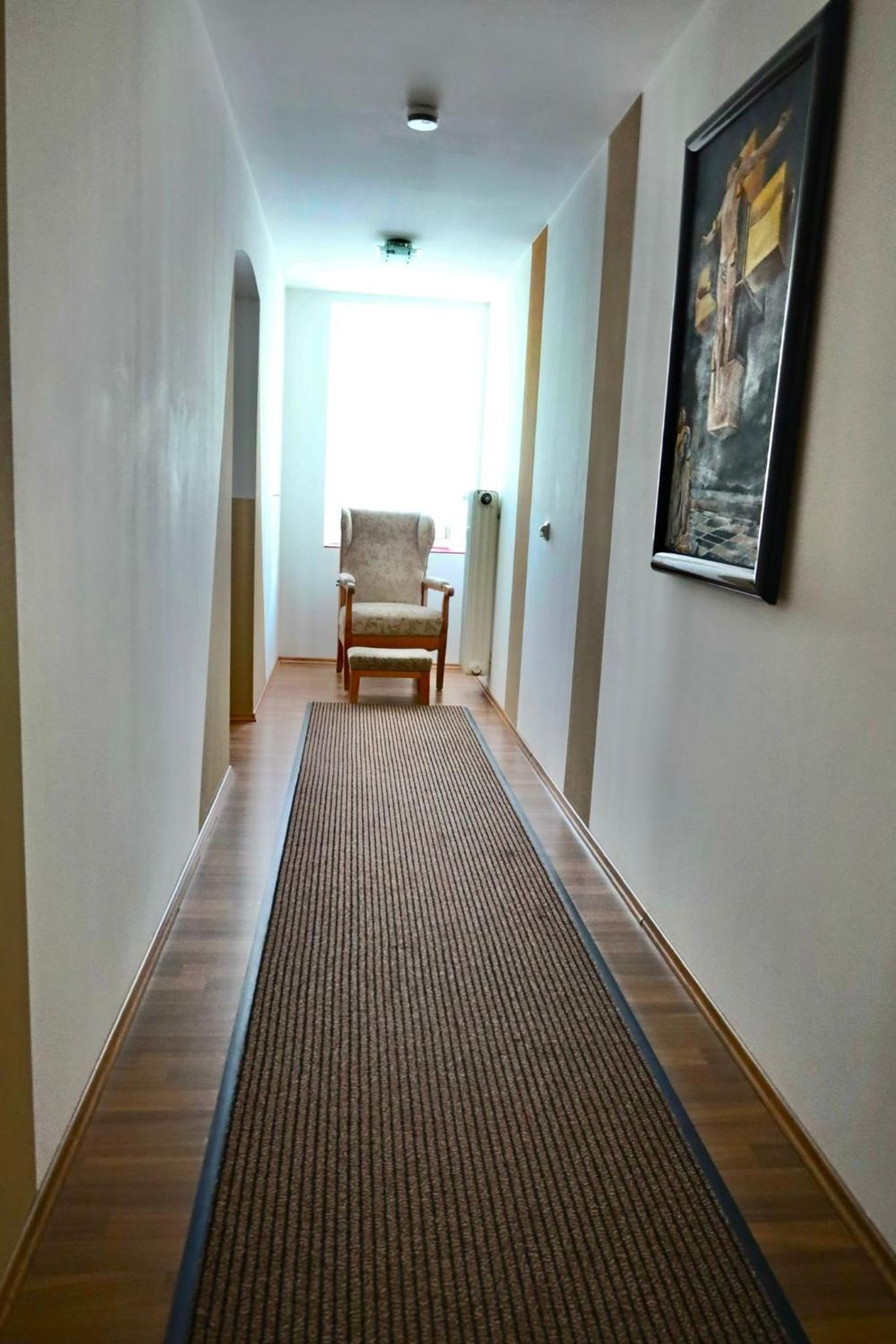 Basic Triple Room with Shared Bathroom photo 3