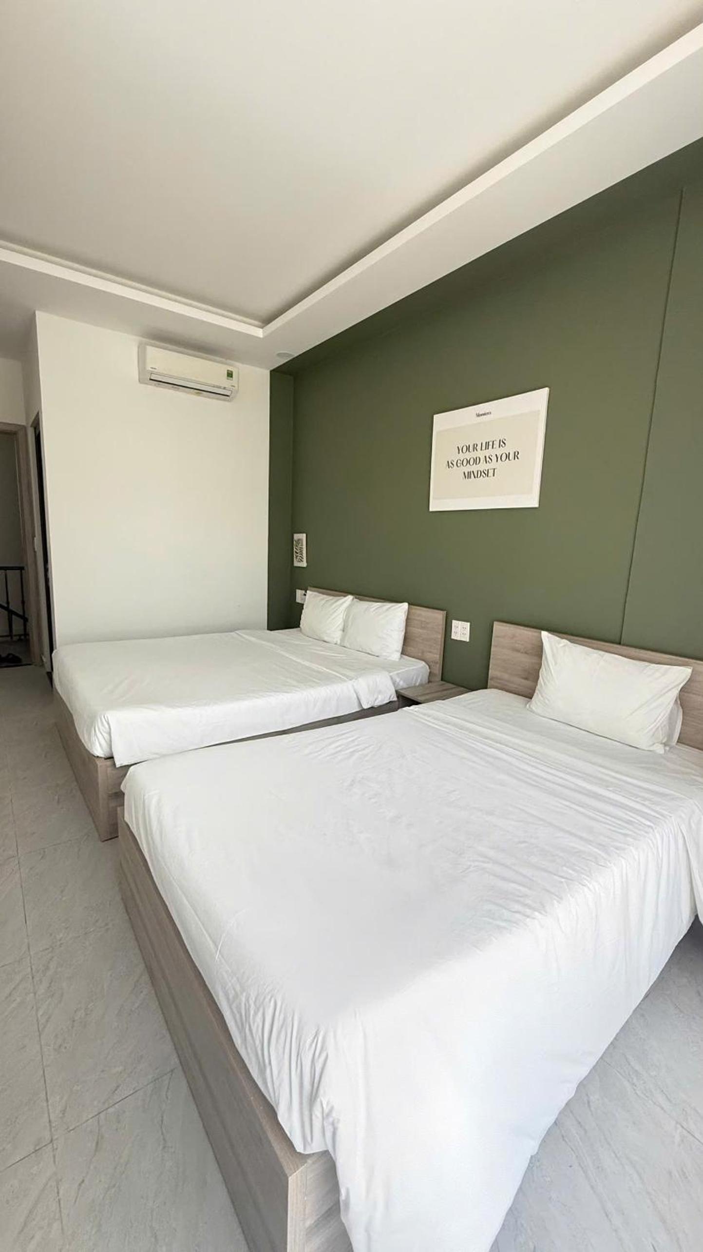Standard Triple Room - Photo 4