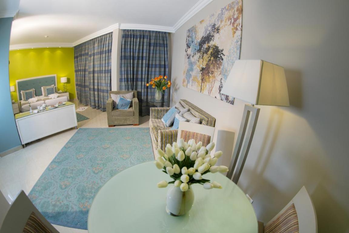 Triple Room with Mountain View