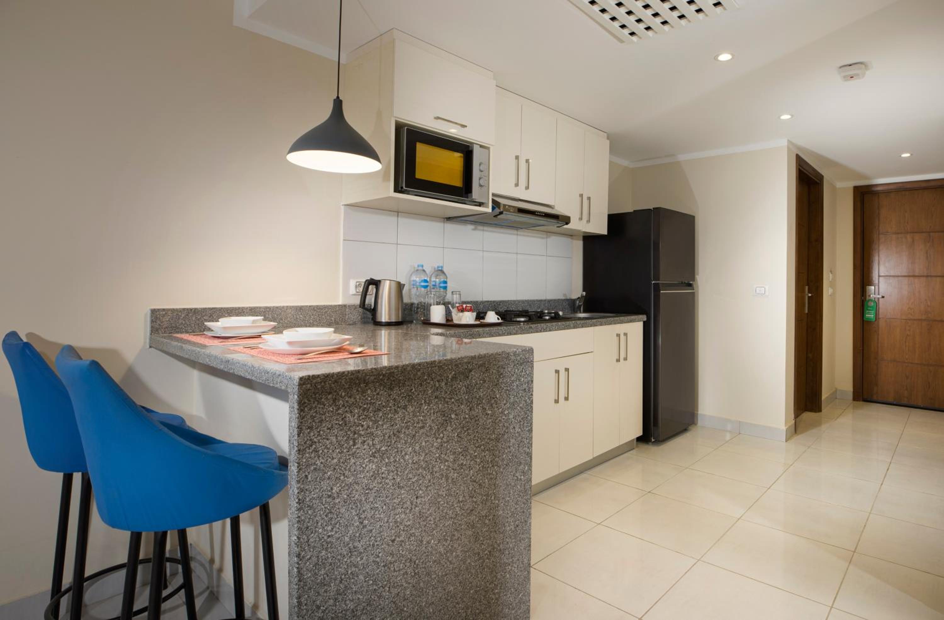 Two-Bedroom Apartment - Photo 5