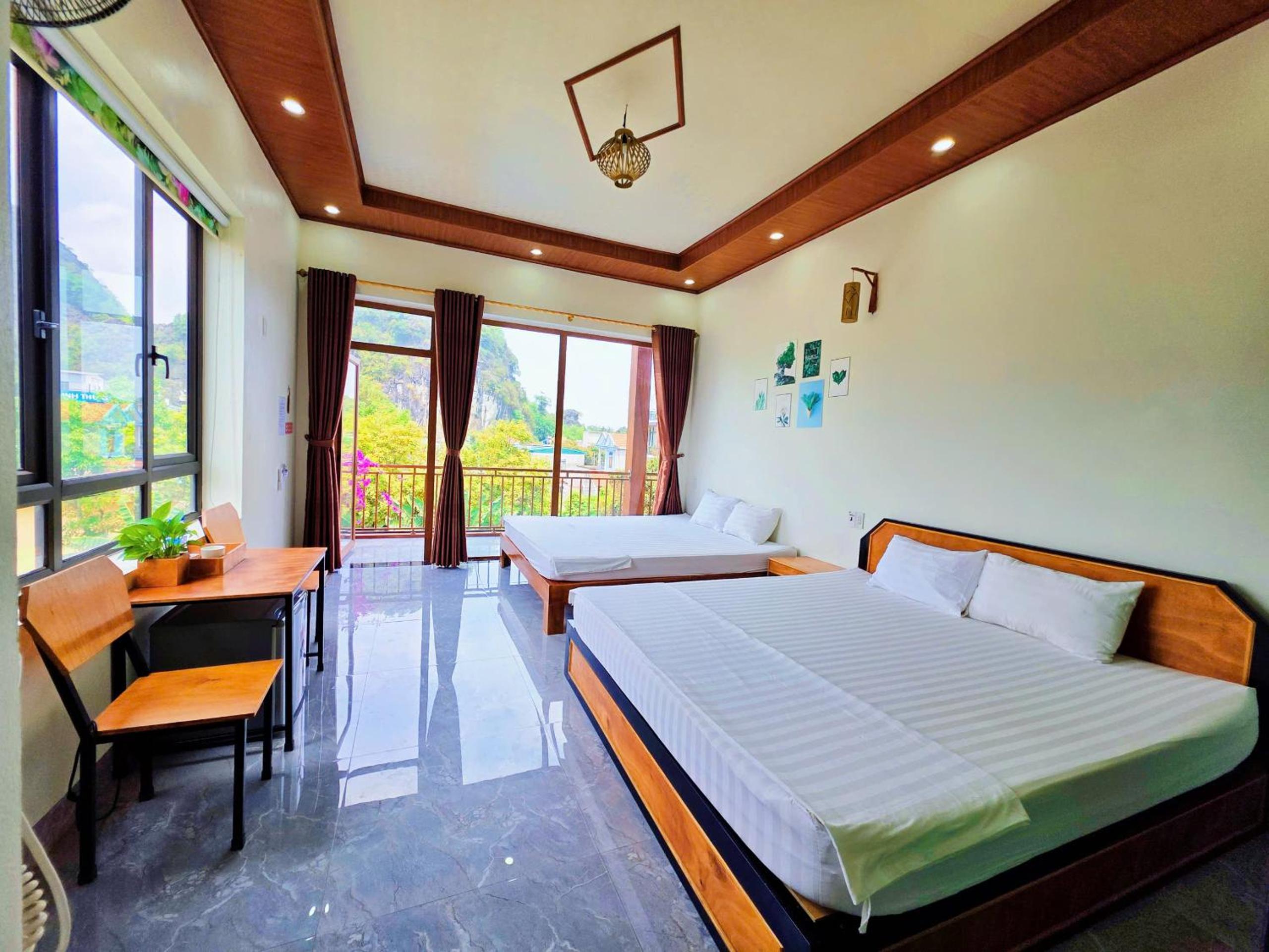 Deluxe Family Suite photo 1
