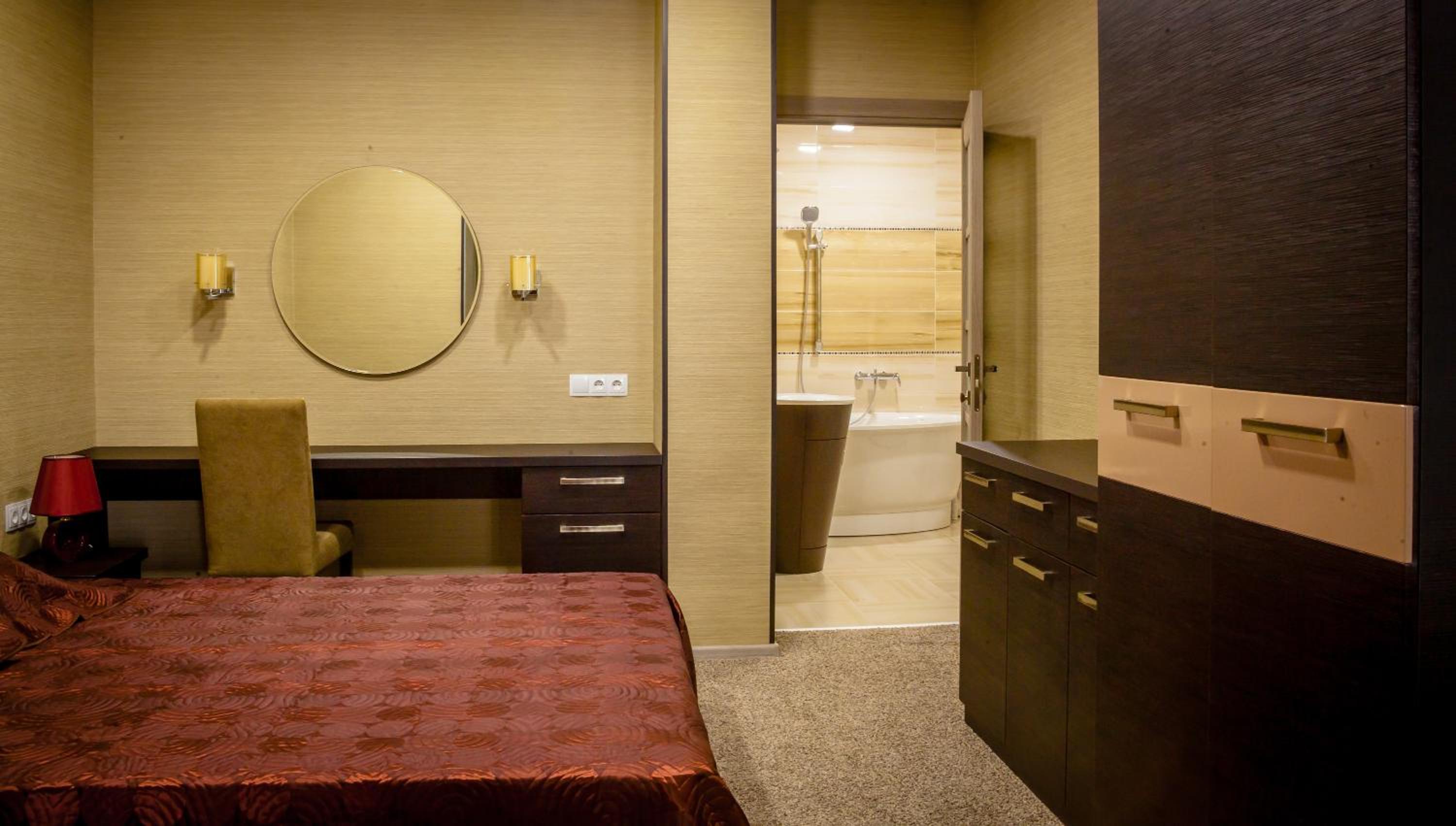 One-Bedroom Suite