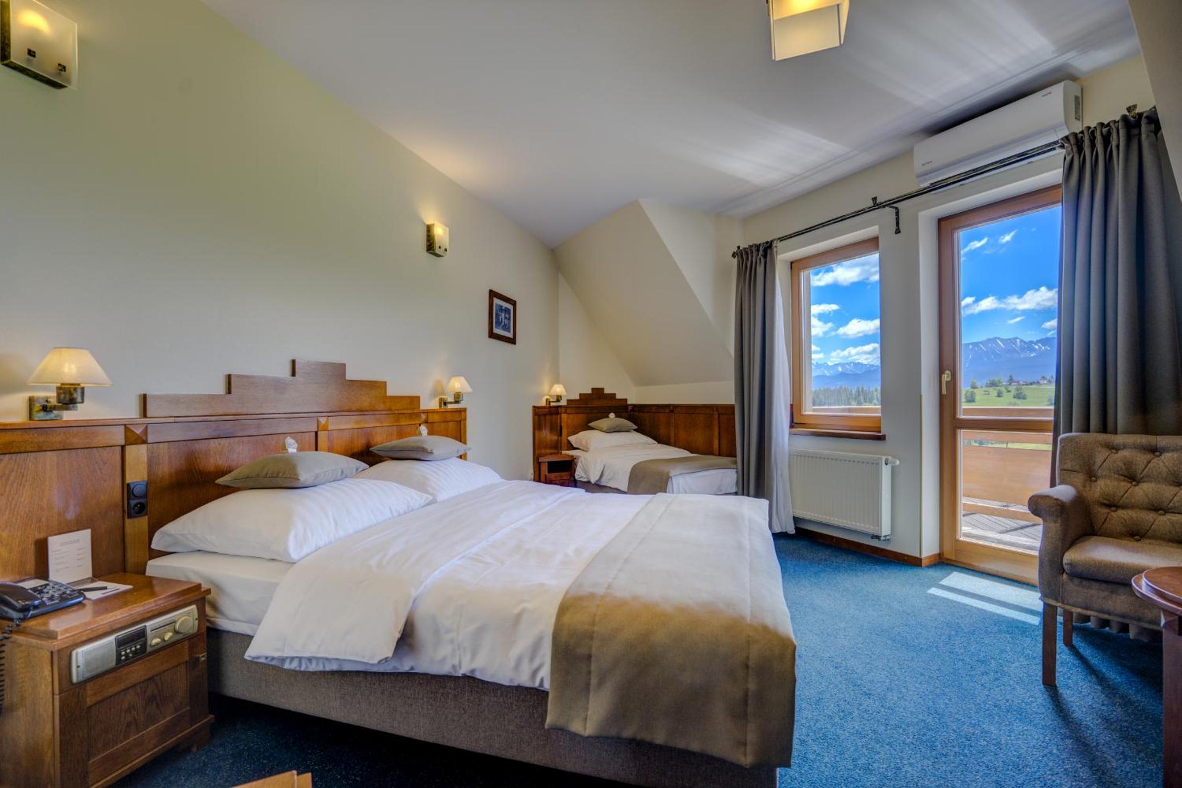 Triple Room with Mountain View photo 1