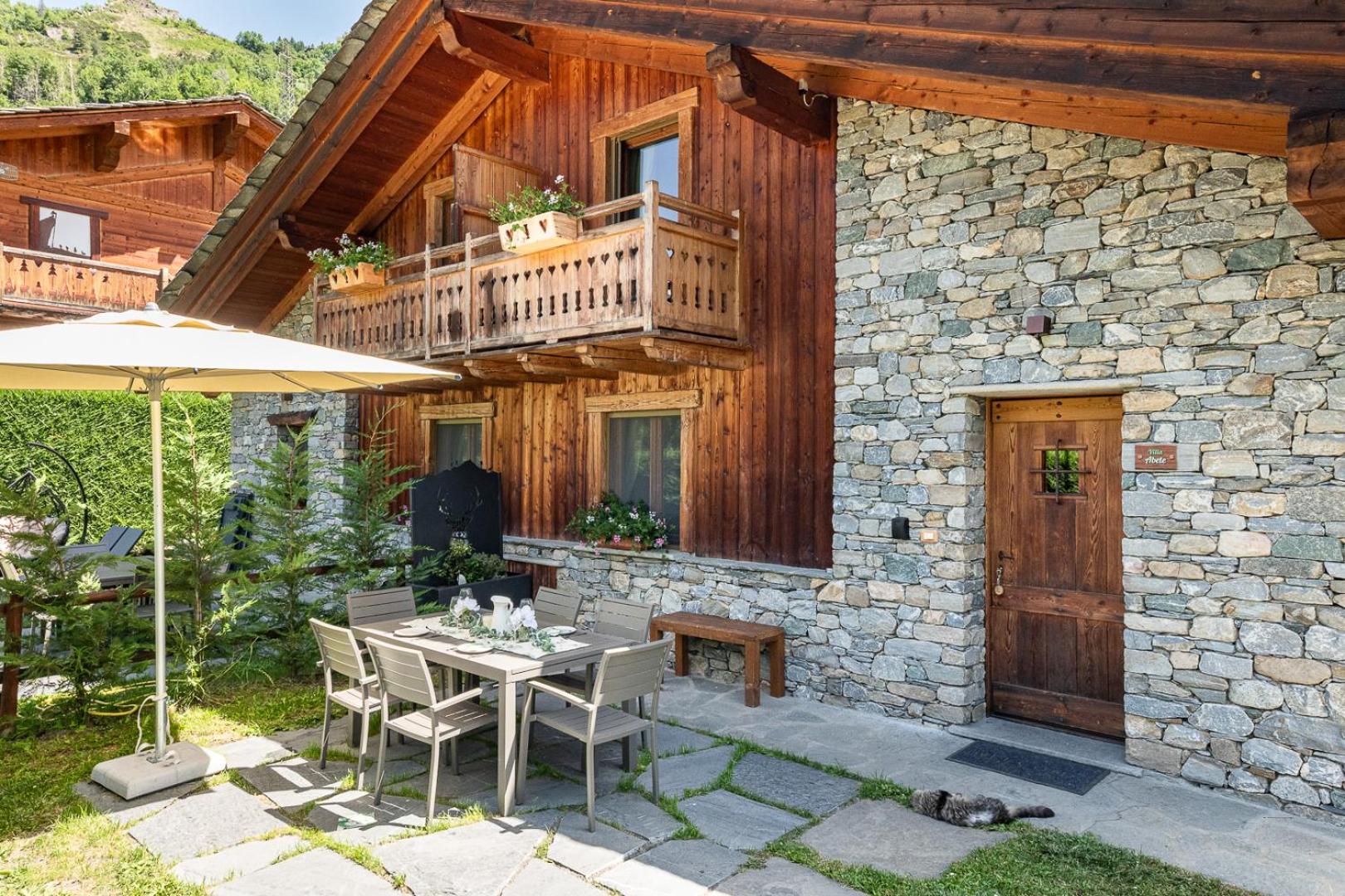 Villa with Garden View photo 2