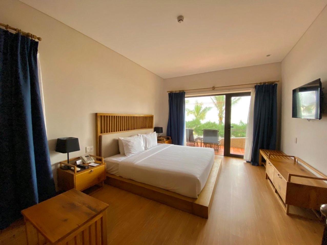 Premium Deluxe Twin Room with Balcony - Garden View - Photo 1