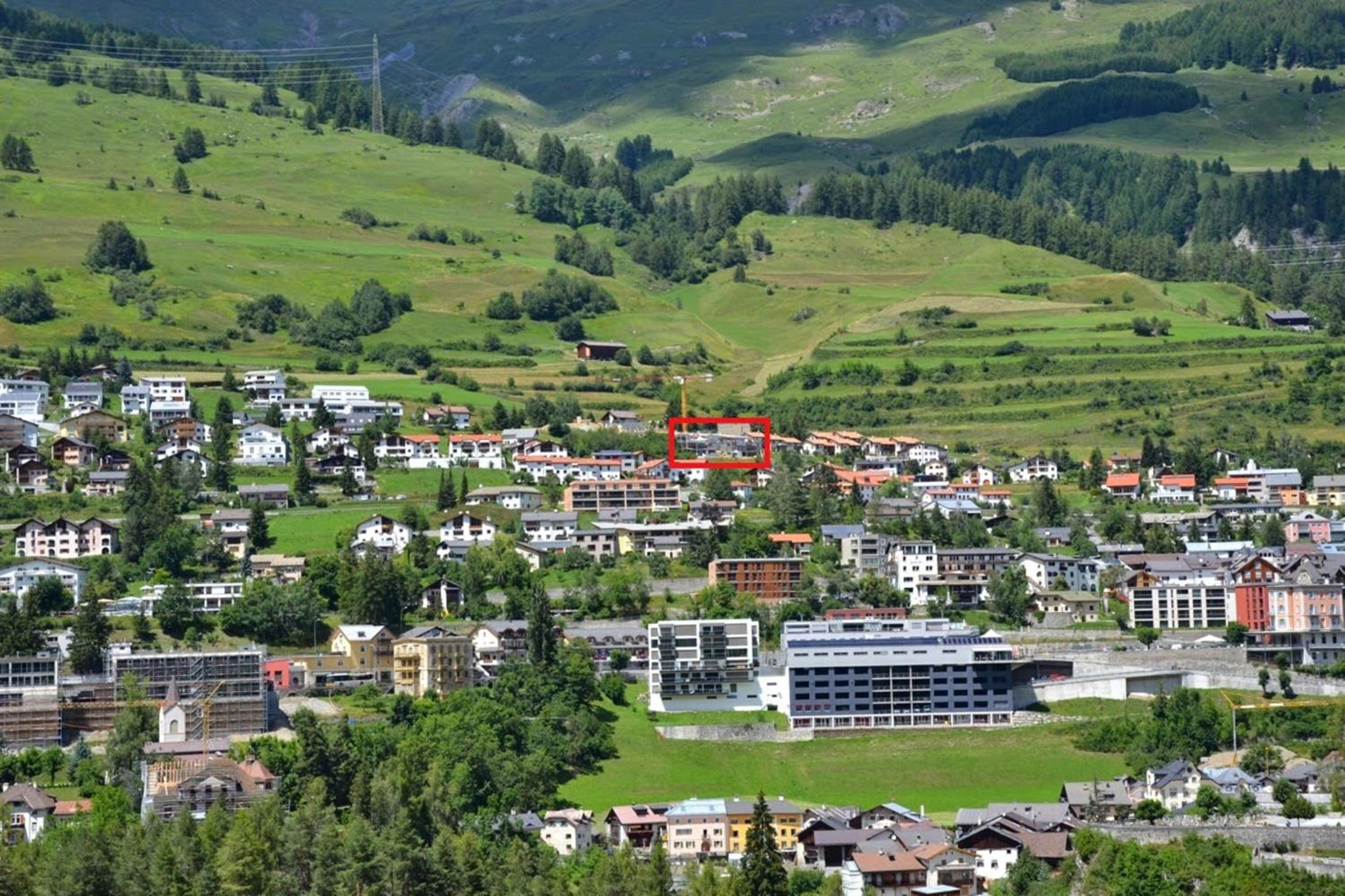 Apartment with Mountain View photo 3