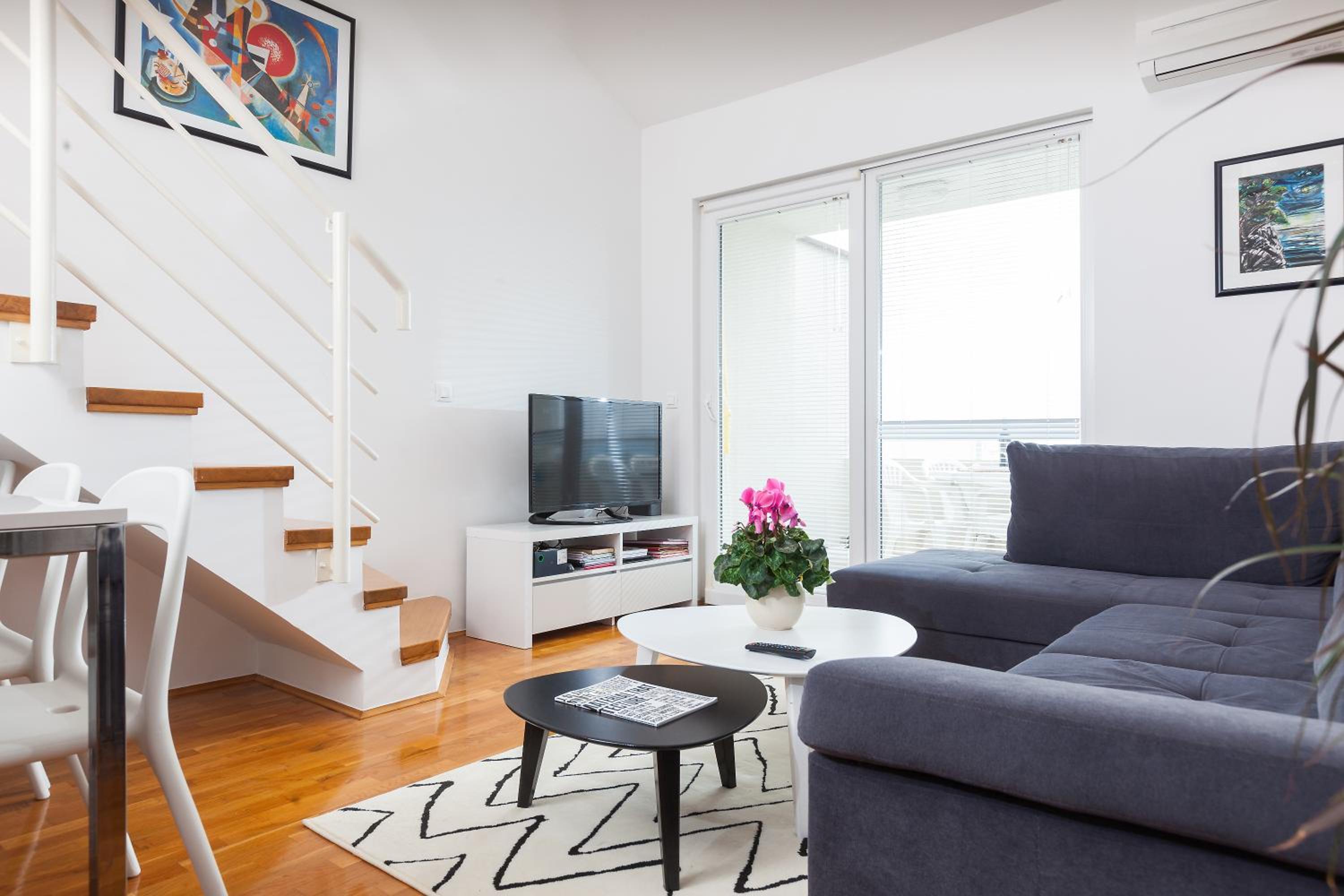 Apartment with Sea View
