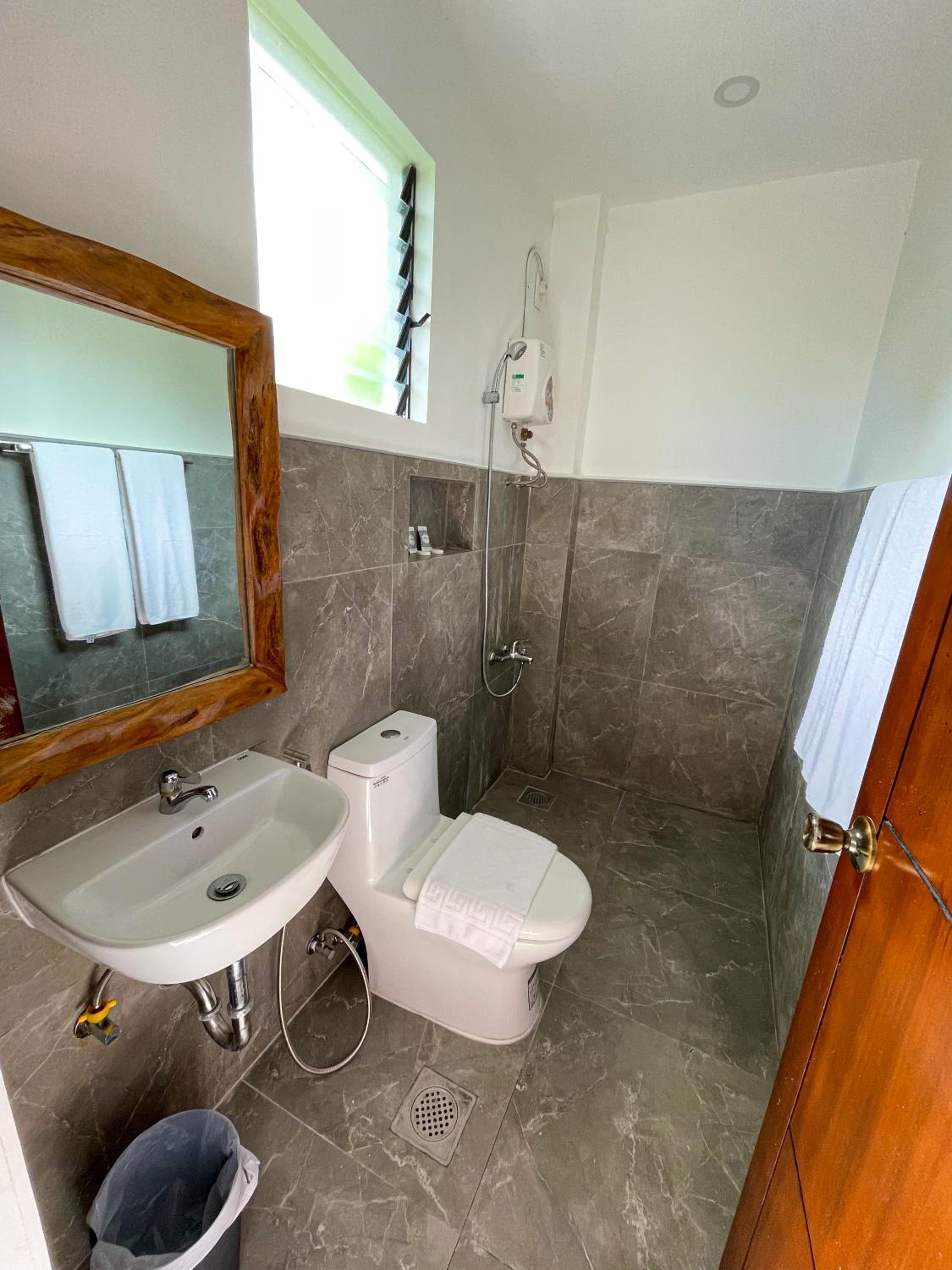 Deluxe Triple Room photo 2