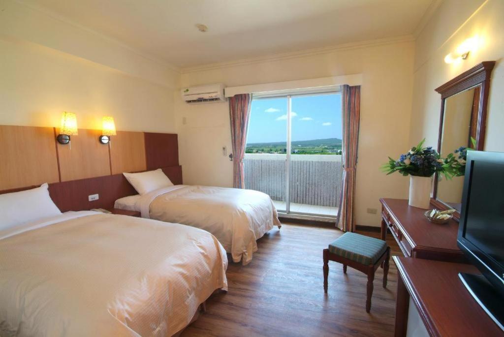 Extended Stay Suite with Two Queen Beds