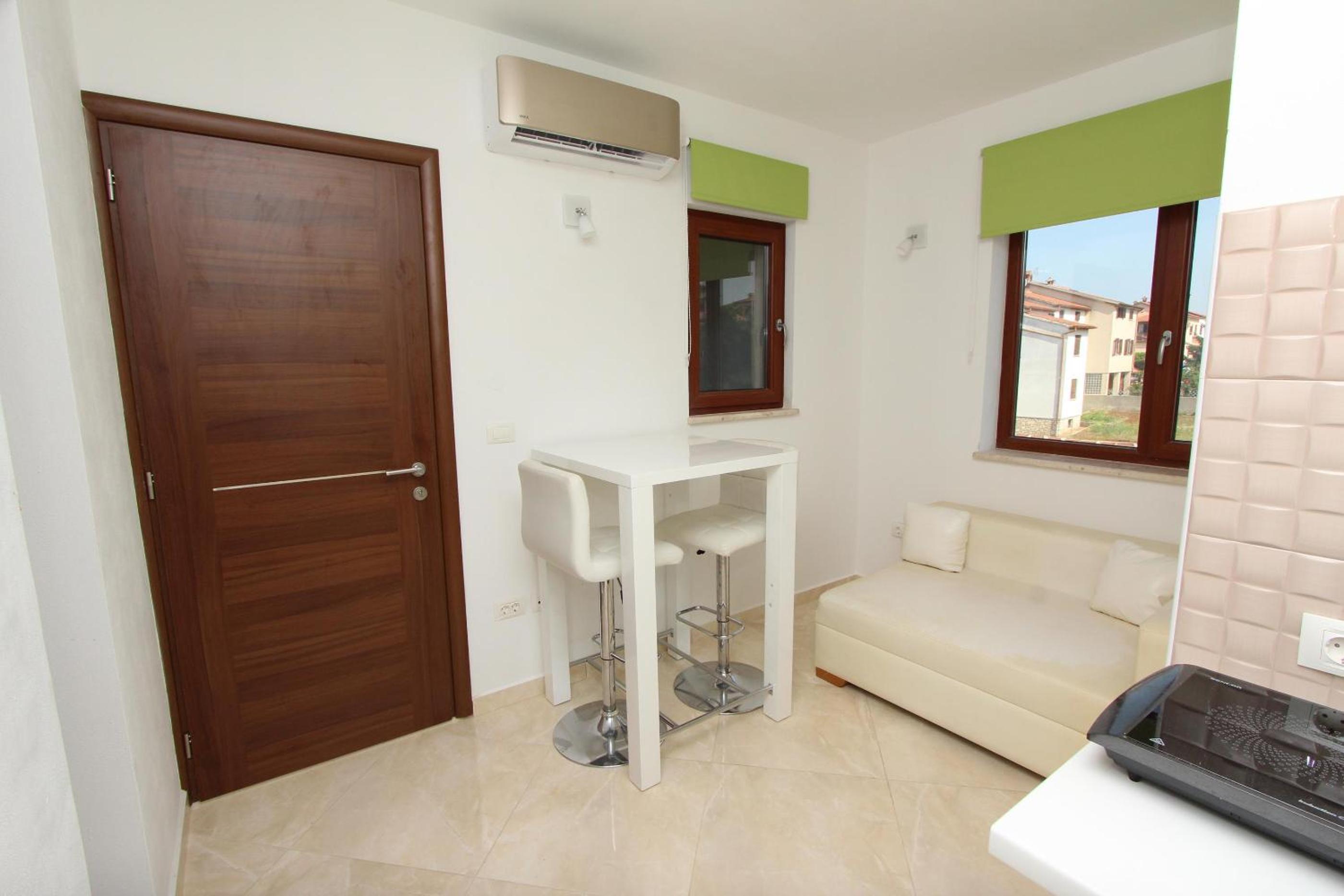 Studio photo 1