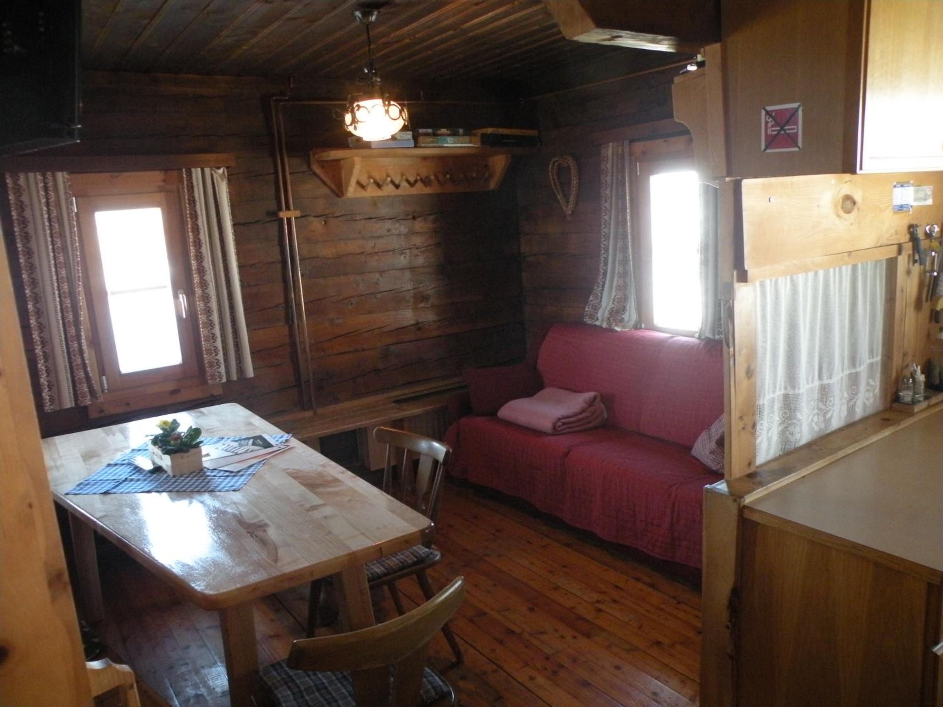 Three-Bedroom House - Photo 1