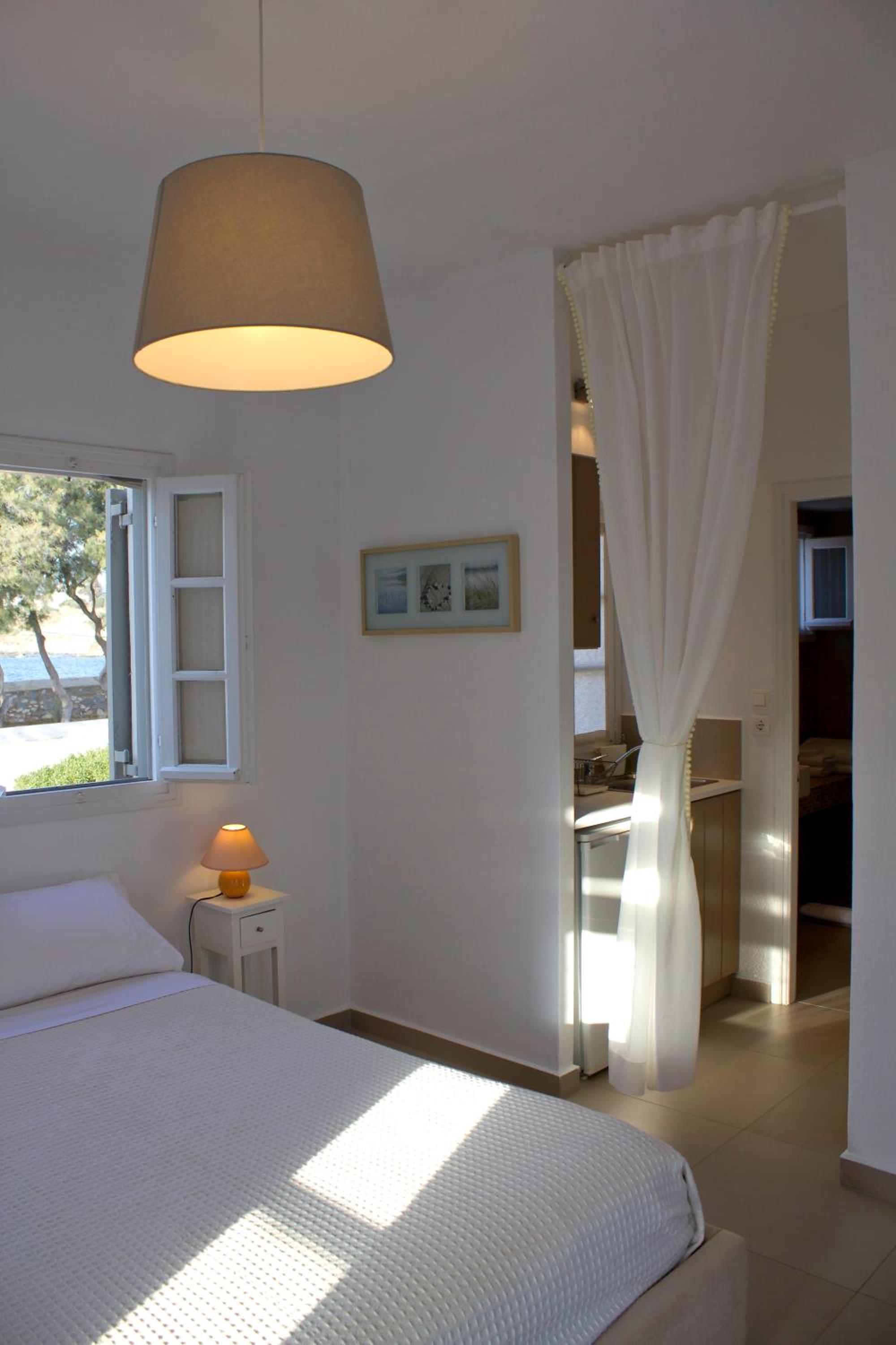 Studio with Sea View (2 Adults)