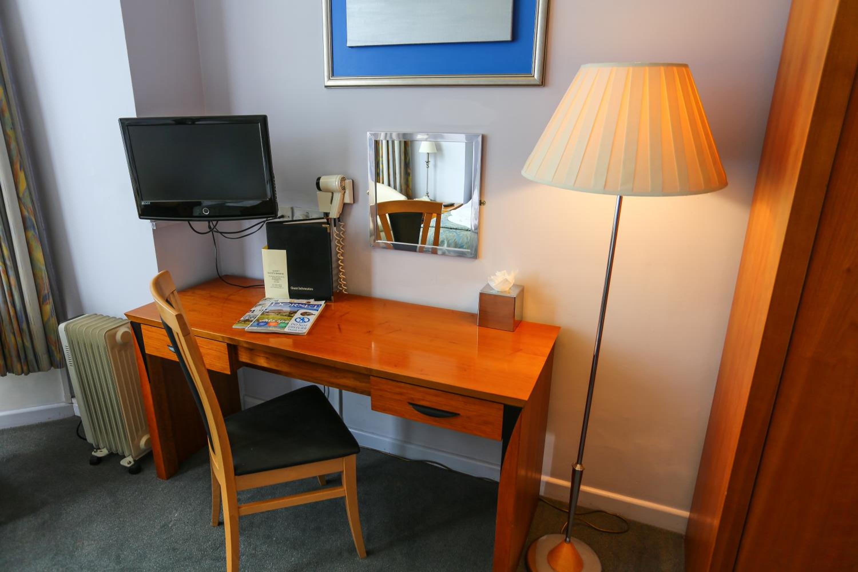 Executive Double Room - Photo 9