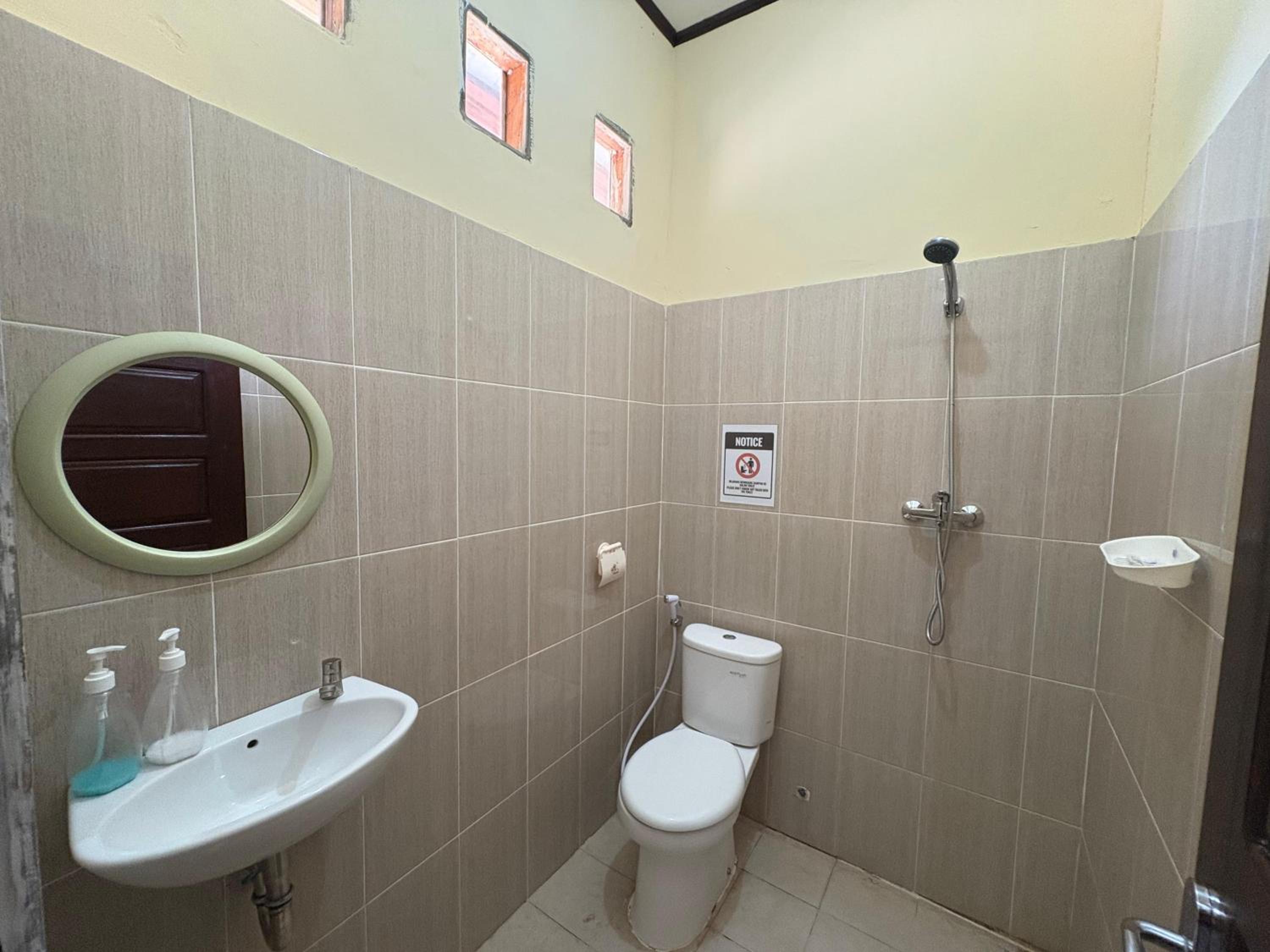 Small Double Room photo 2