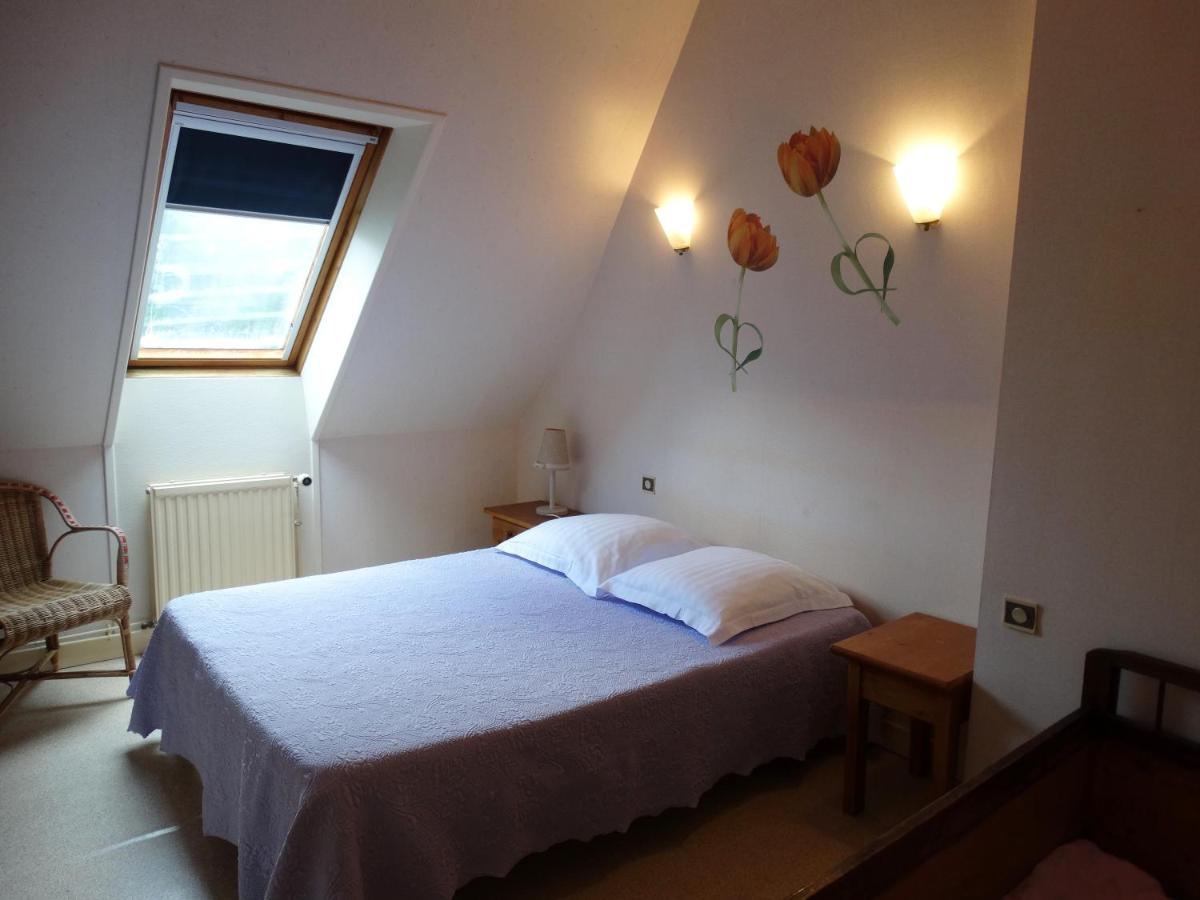 Two-Bedroom Cottage - Photo 20