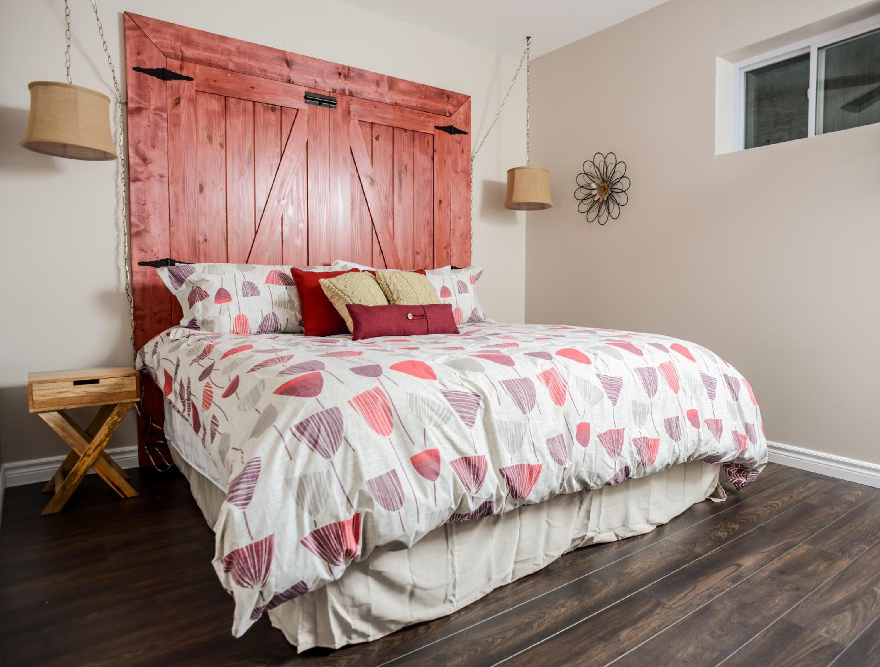 Deluxe One-Bedroom Suite