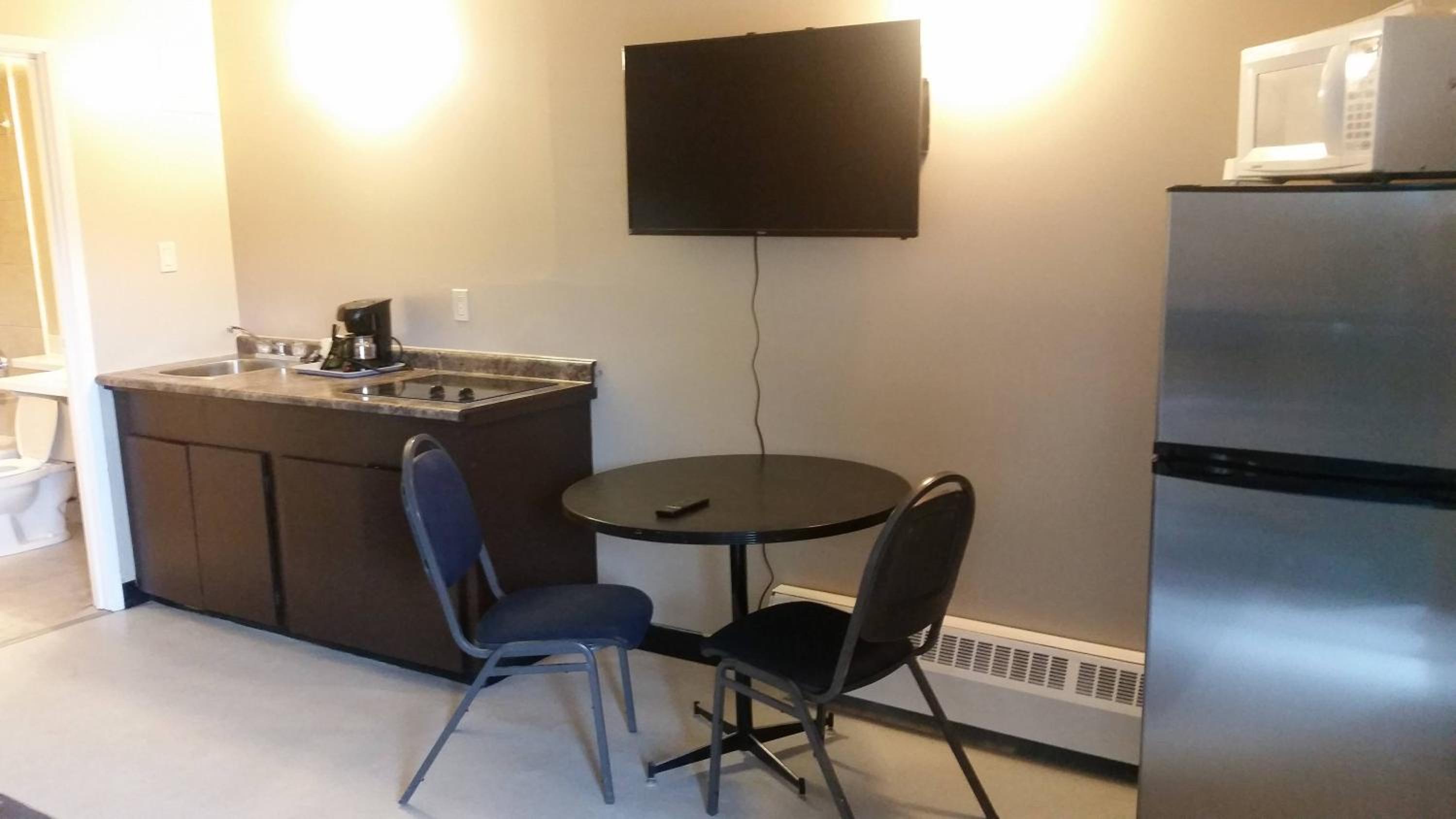 Double Room with Kitchenette photo 3
