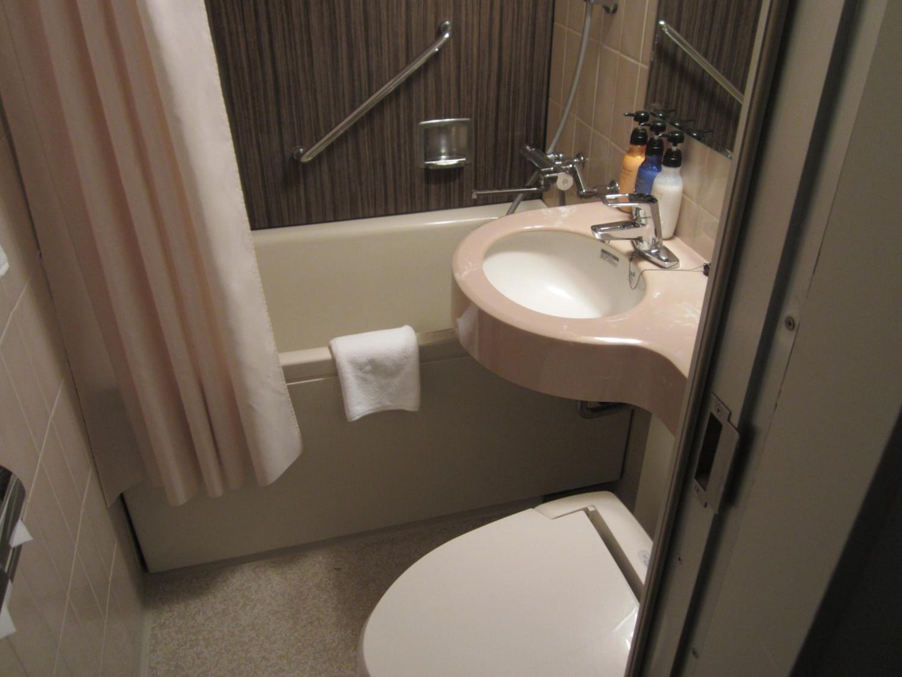 Standard Twin Room - Smoking - Photo 5
