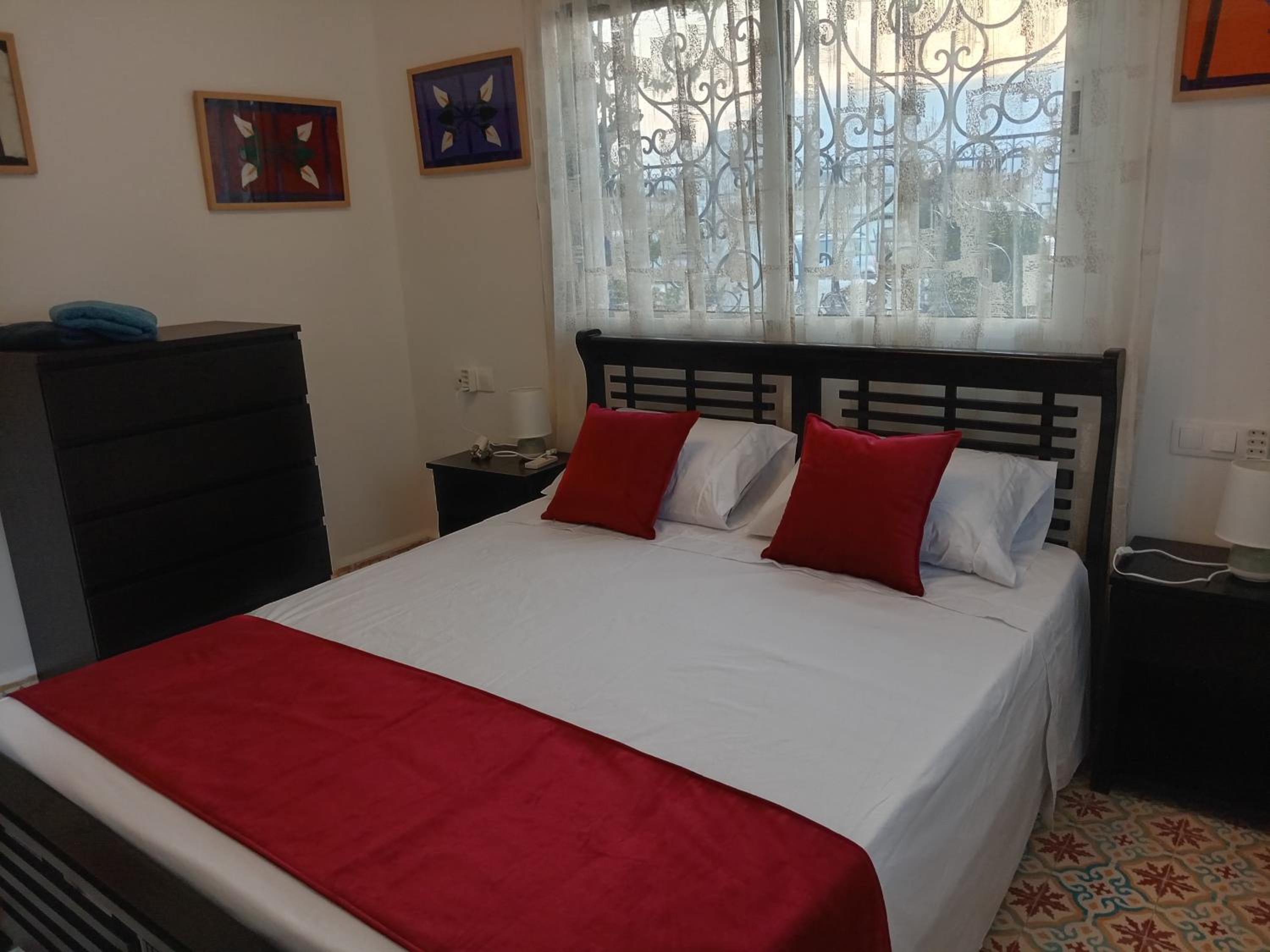 Double Room - Photo 3