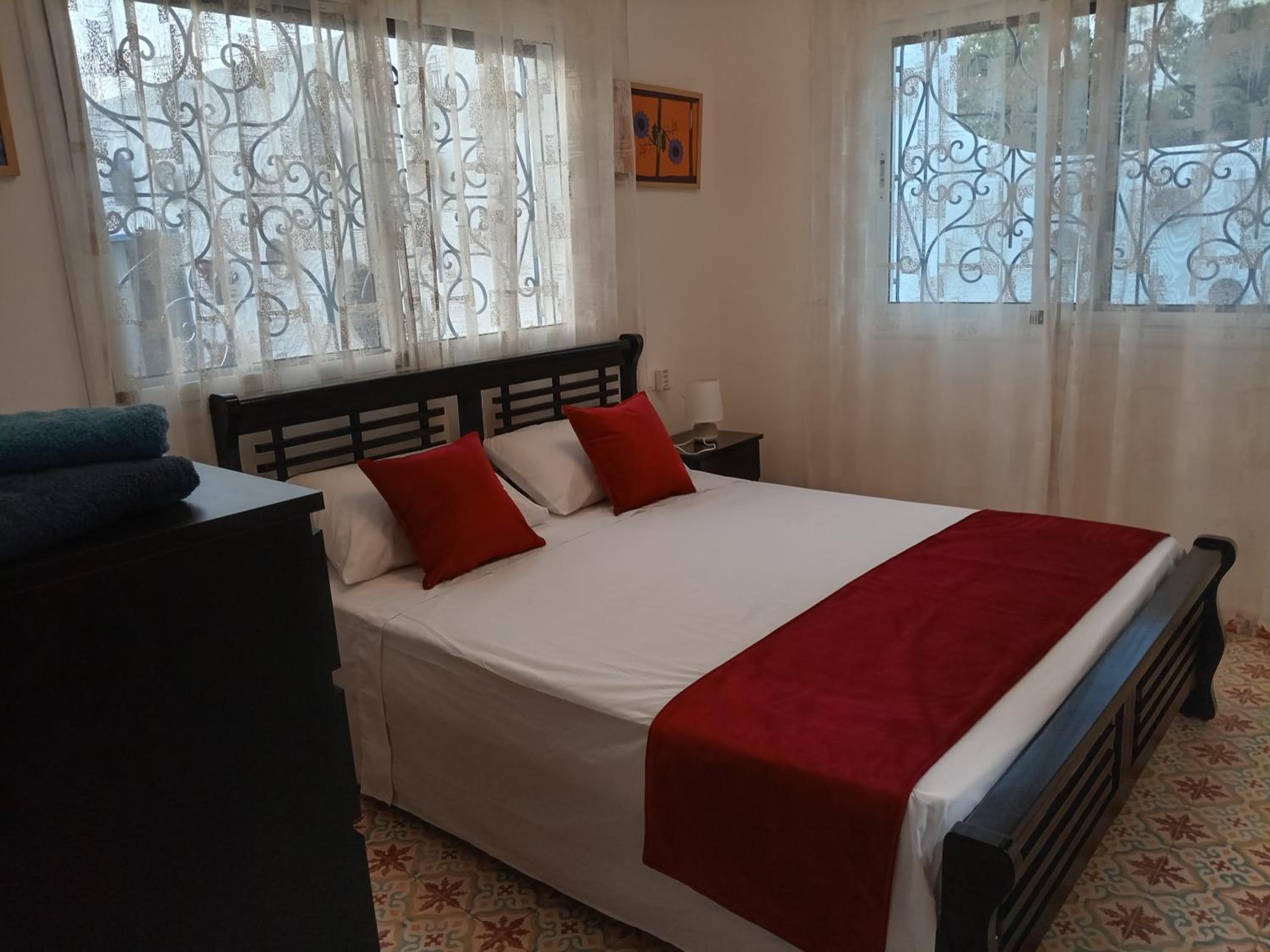 Double Room - Photo 4