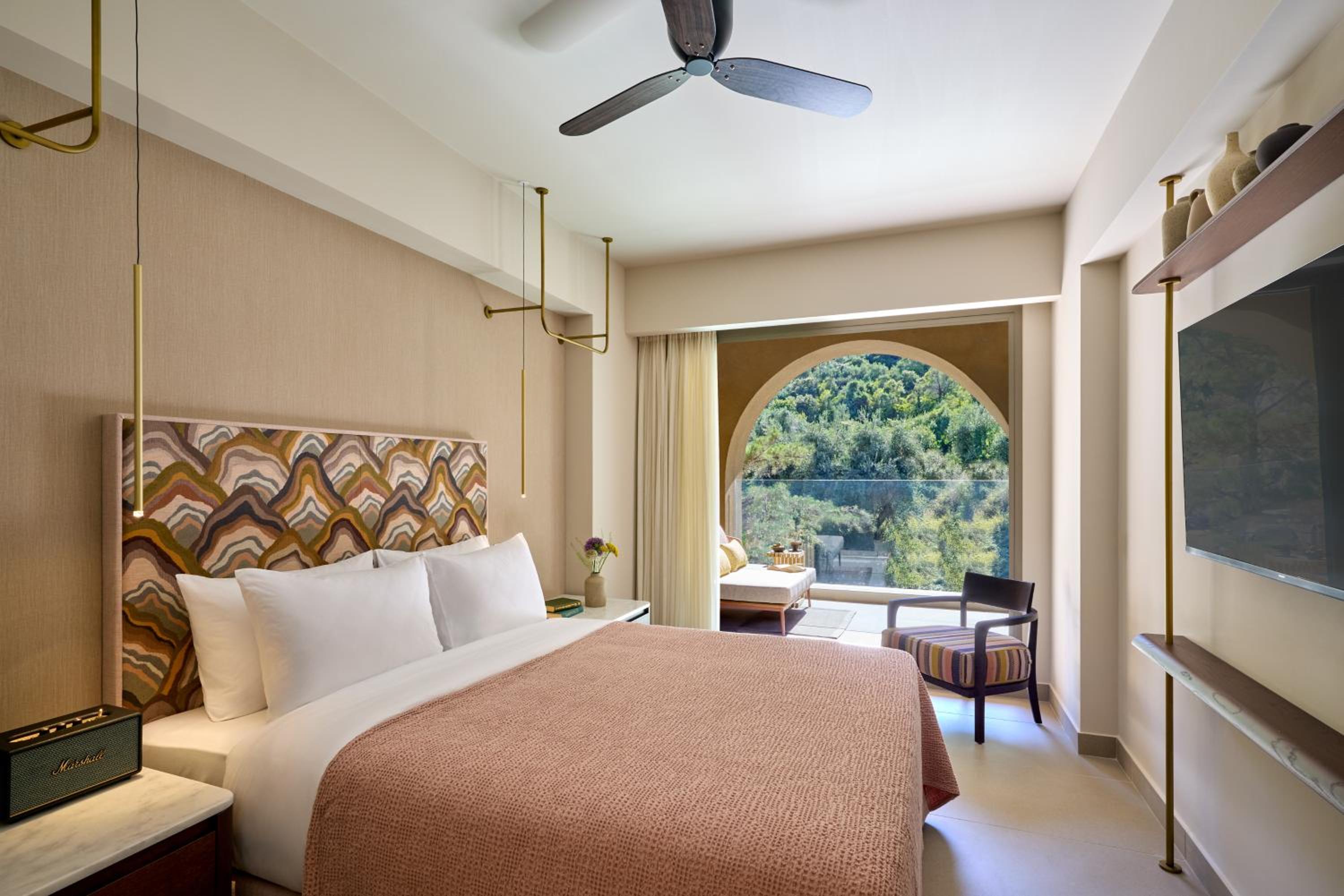 Standard Double Room Grand Balcony Mountain View