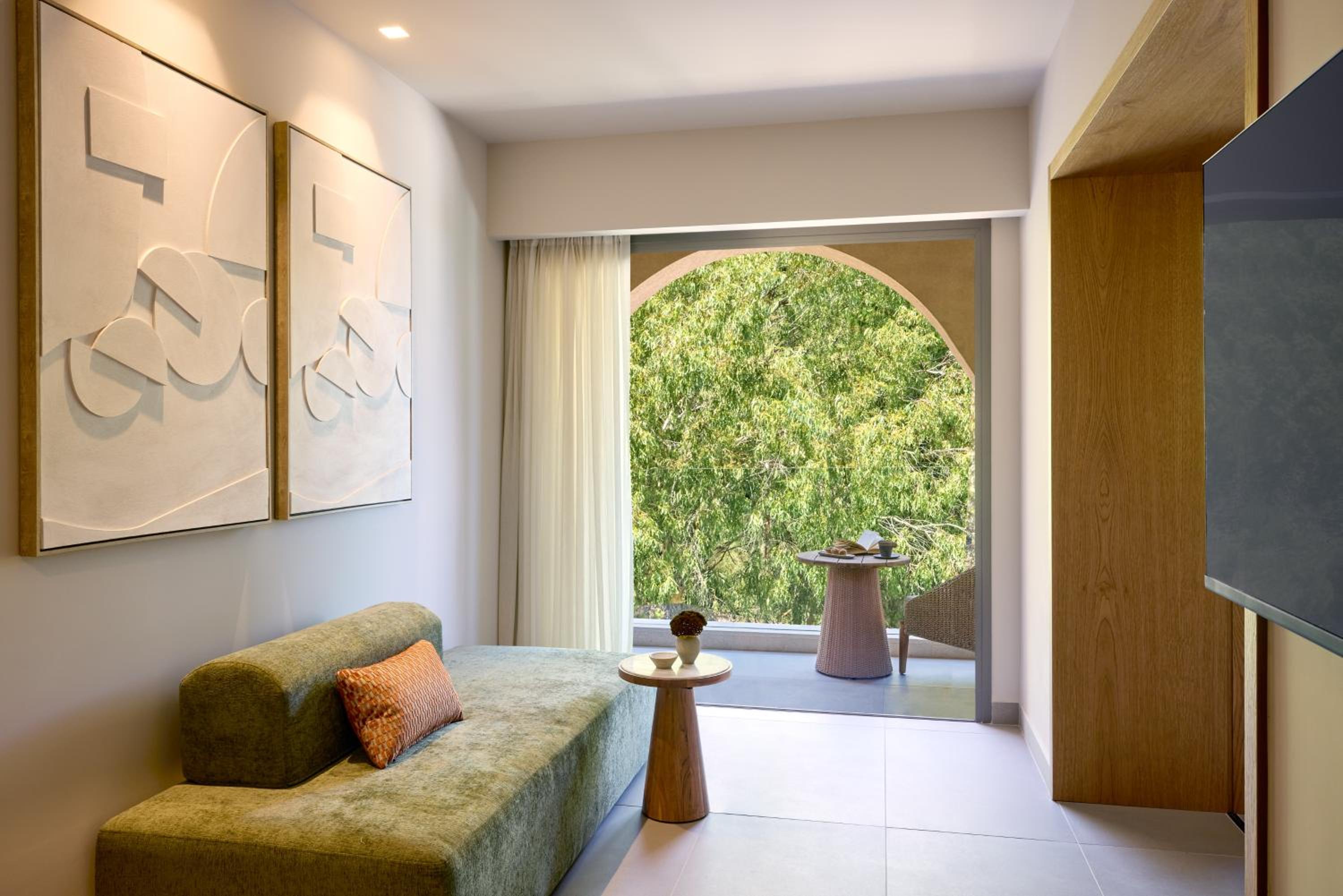 Junior Suite Grand Balcony Side Sea View