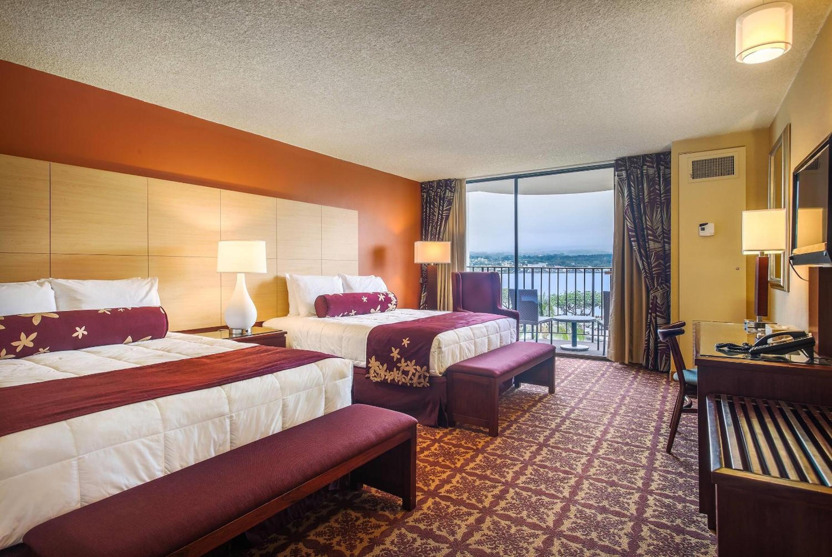 Premium Oceanfront Queen Room with Two Queen Beds - Non-Smoking
