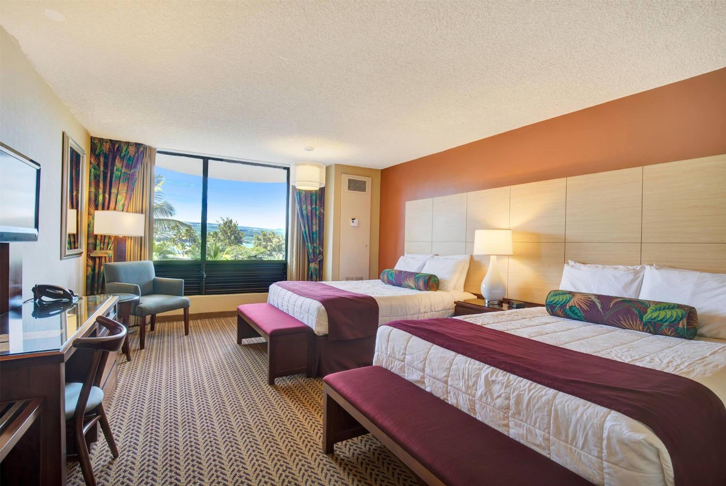 Queen Room with Two Queen Beds and Ocean View - Non-Smoking