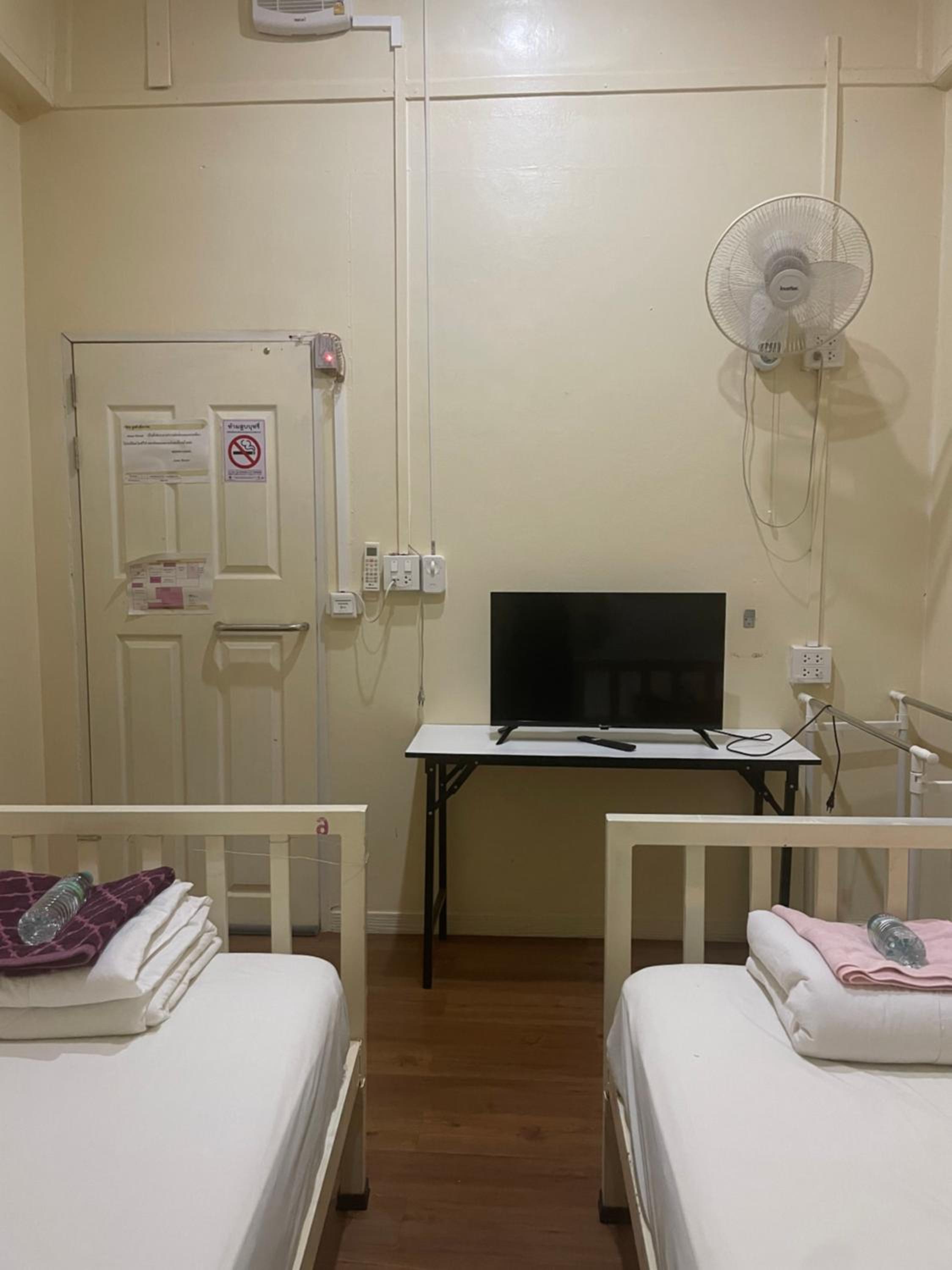 Standard Twin Room photo 1