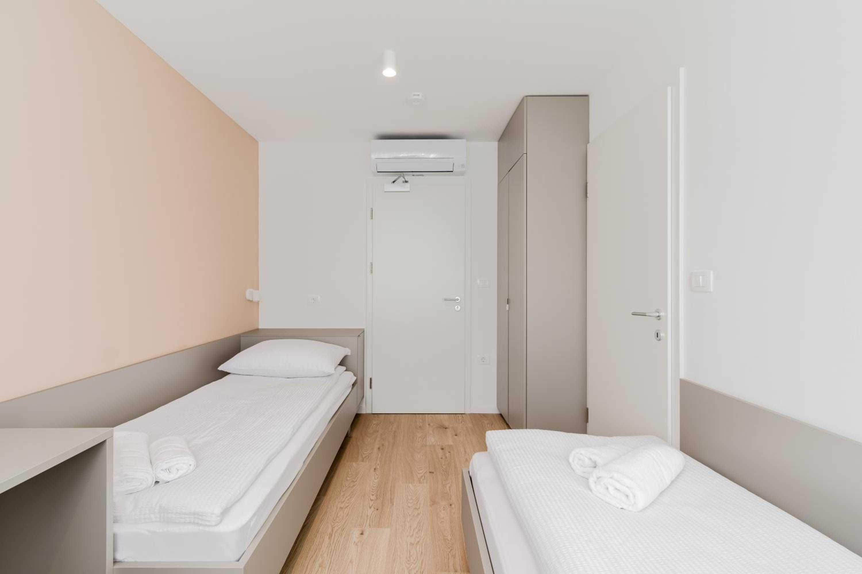 Small Double Room photo 2