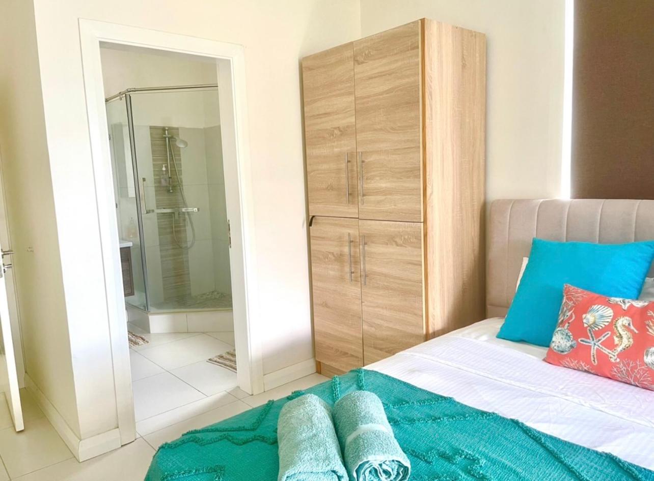 Three-Bedroom Apartment with Sea View
